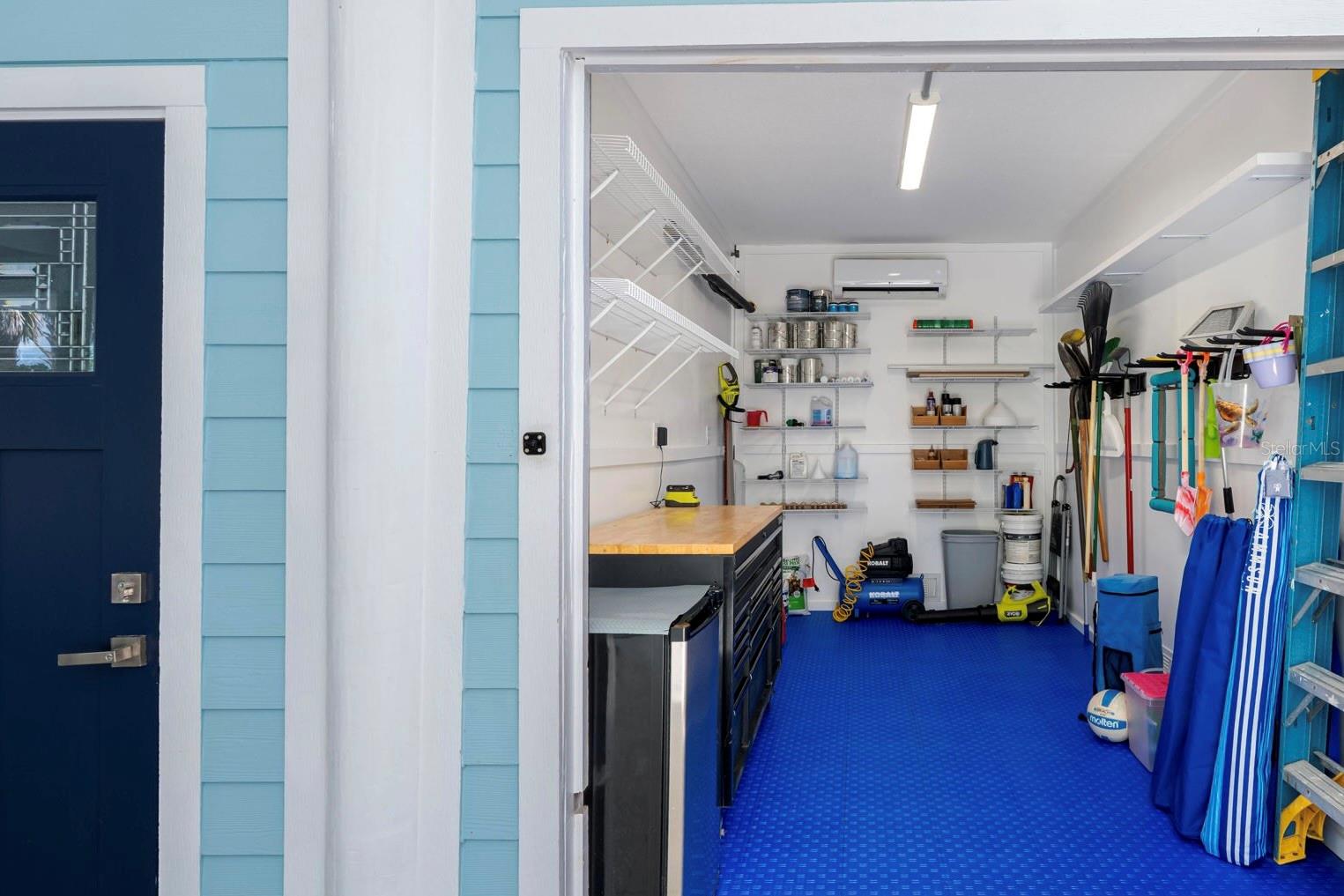 PALM ISLAND ESTATES - Residential