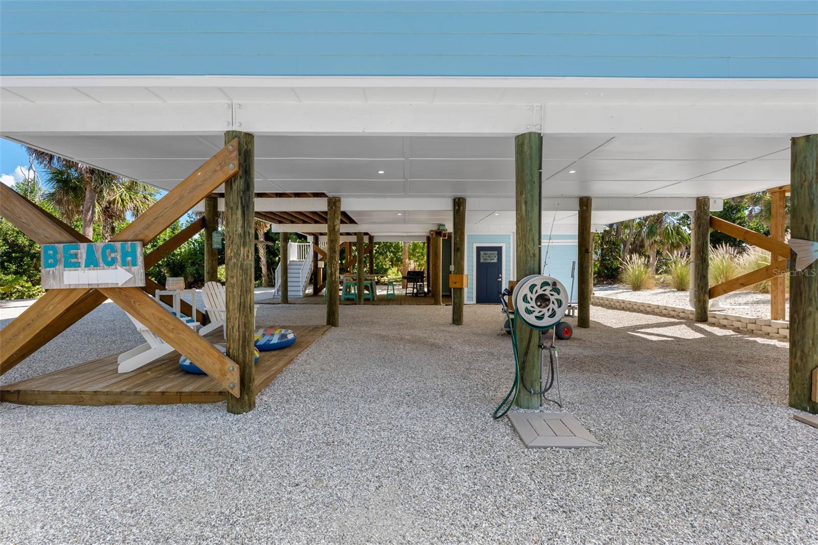 PALM ISLAND ESTATES - Residential