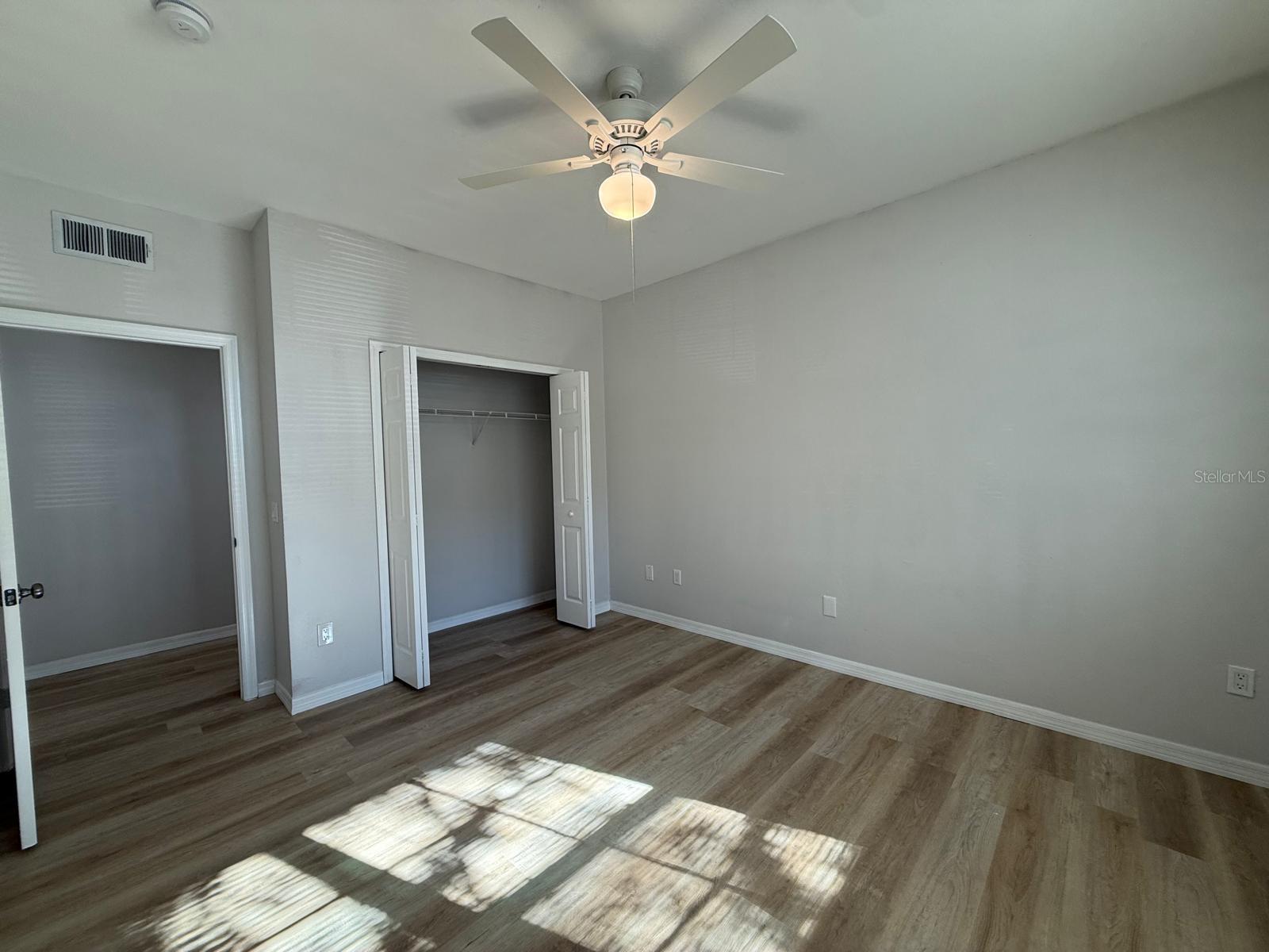 HAMPTONS/METROWEST - Residential Lease