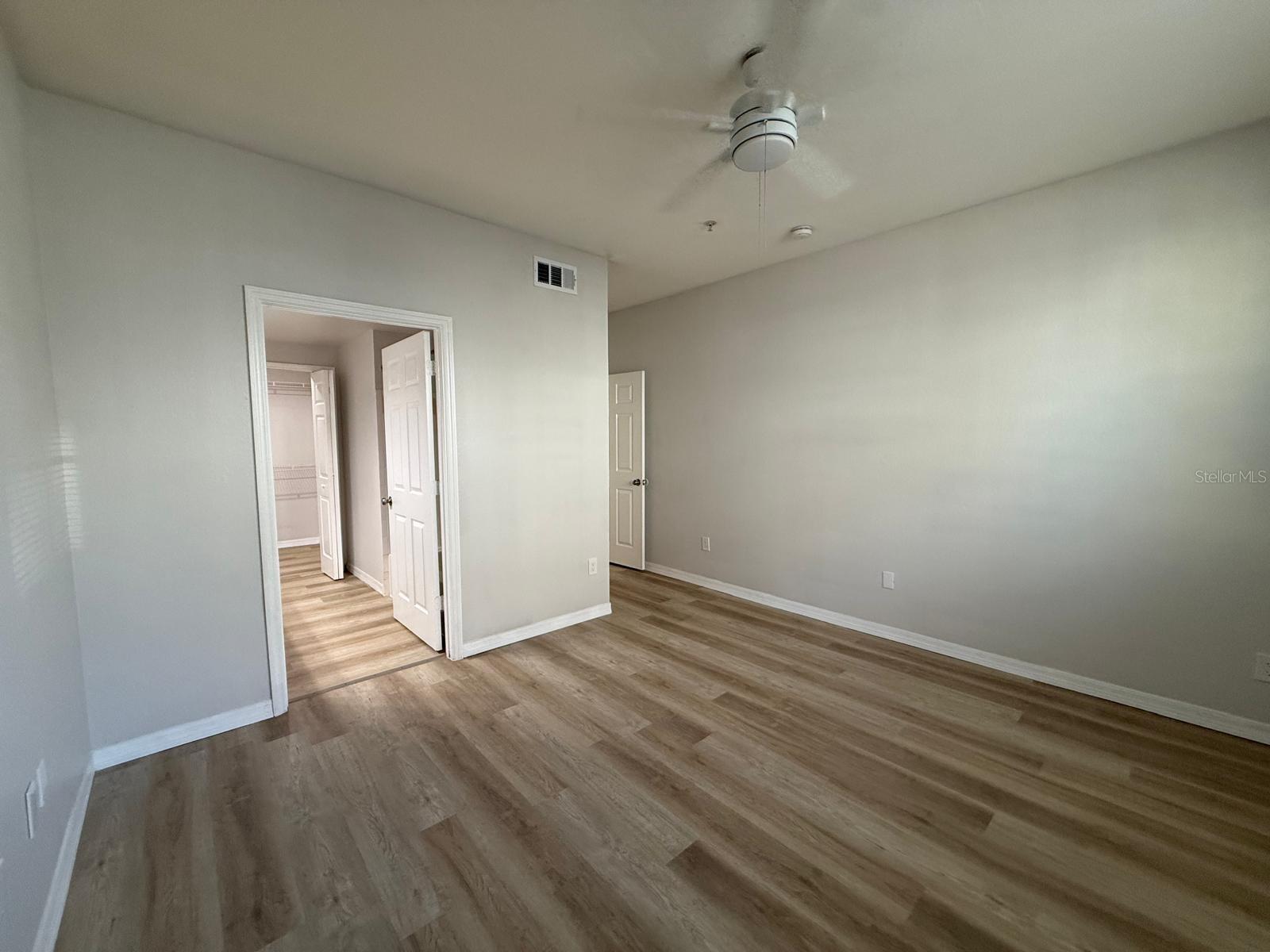 HAMPTONS/METROWEST - Residential Lease