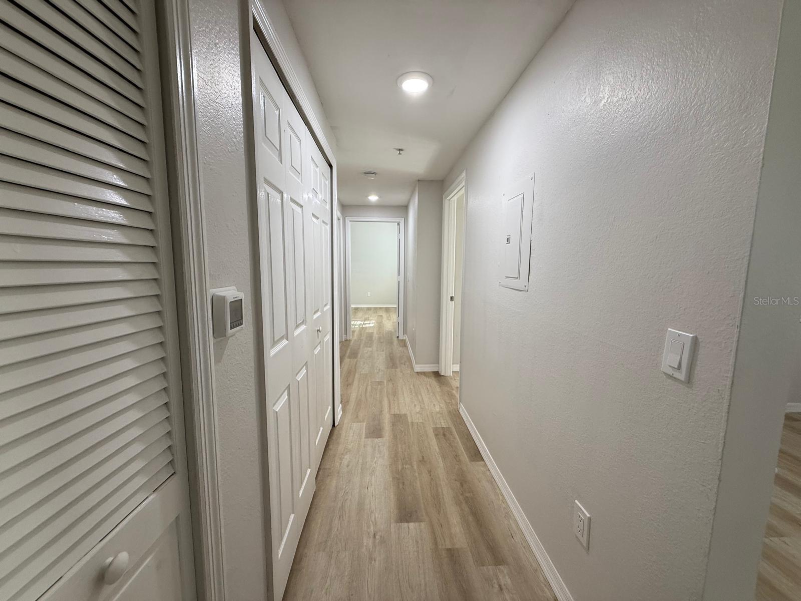 HAMPTONS/METROWEST - Residential Lease