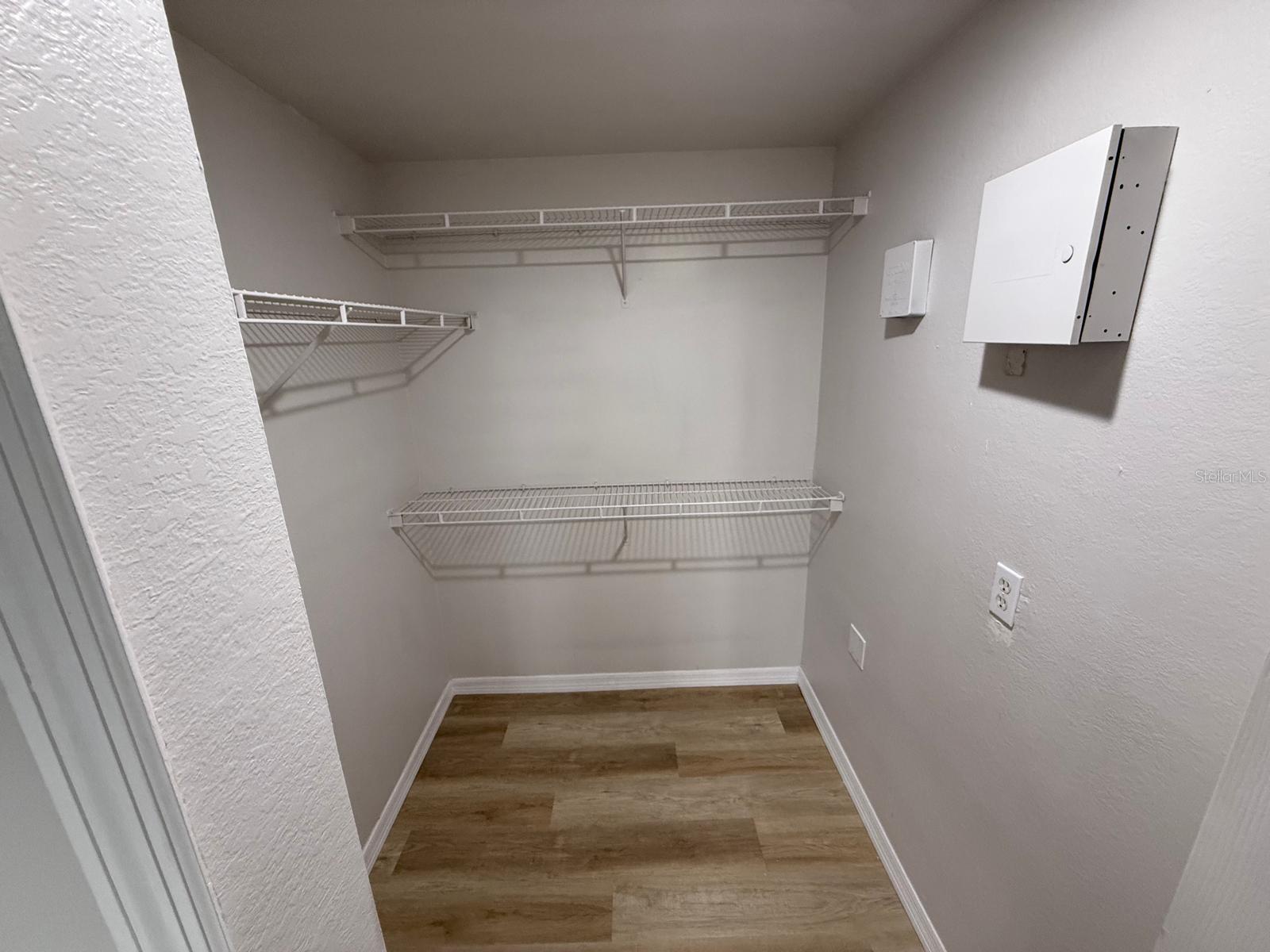 HAMPTONS/METROWEST - Residential Lease