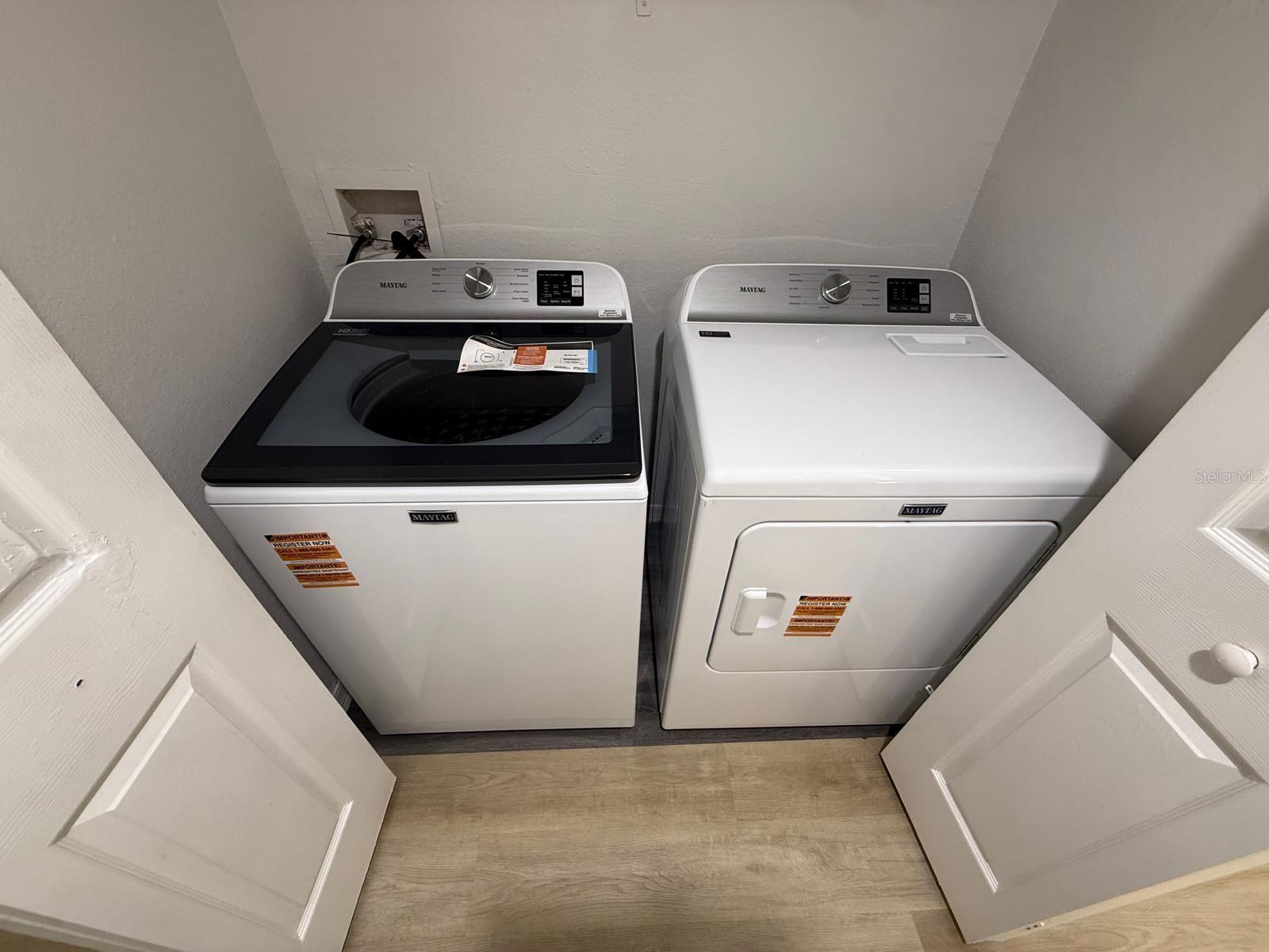 HAMPTONS/METROWEST - Residential Lease