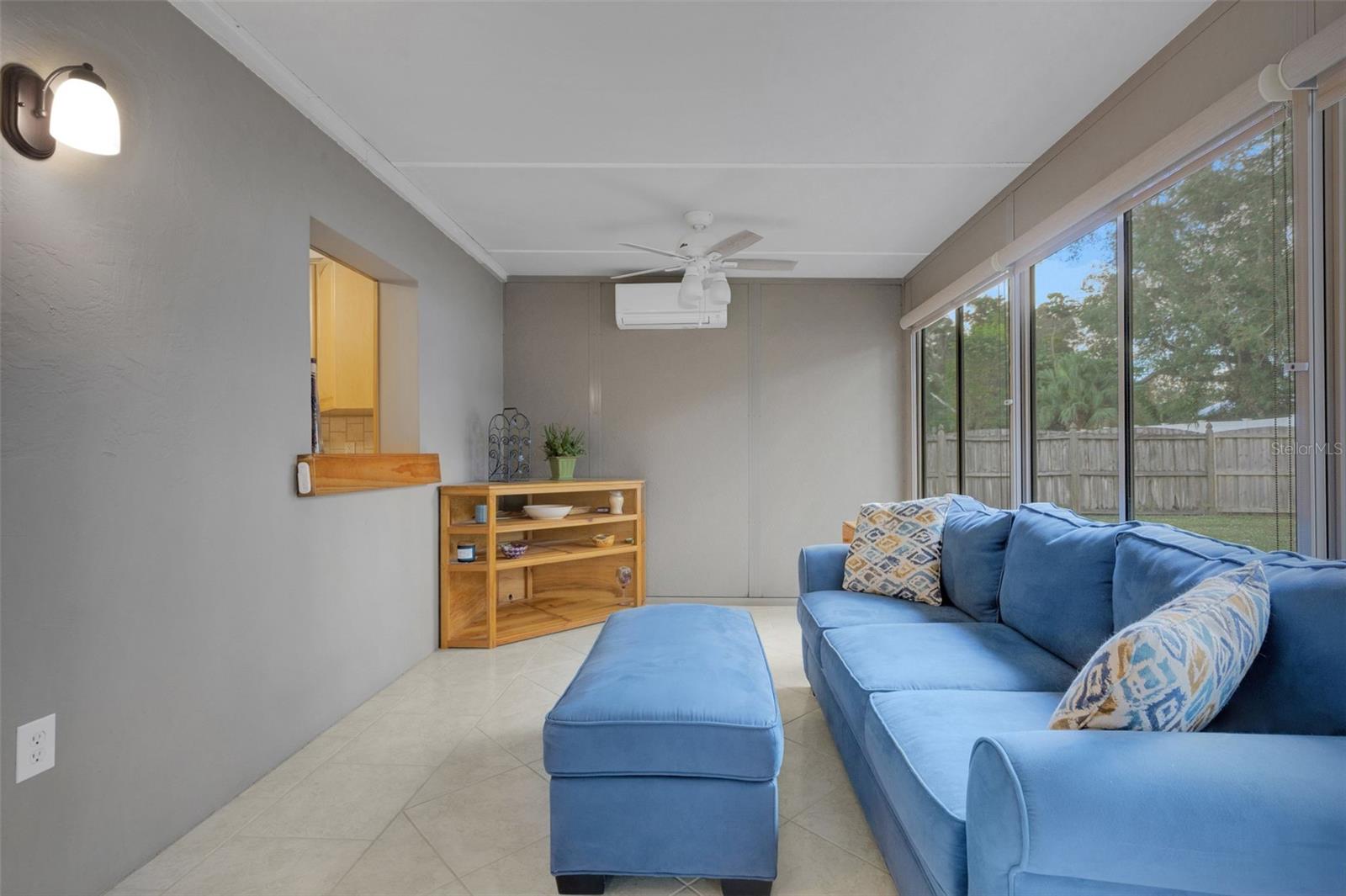 LAKE SARASOTA - Residential