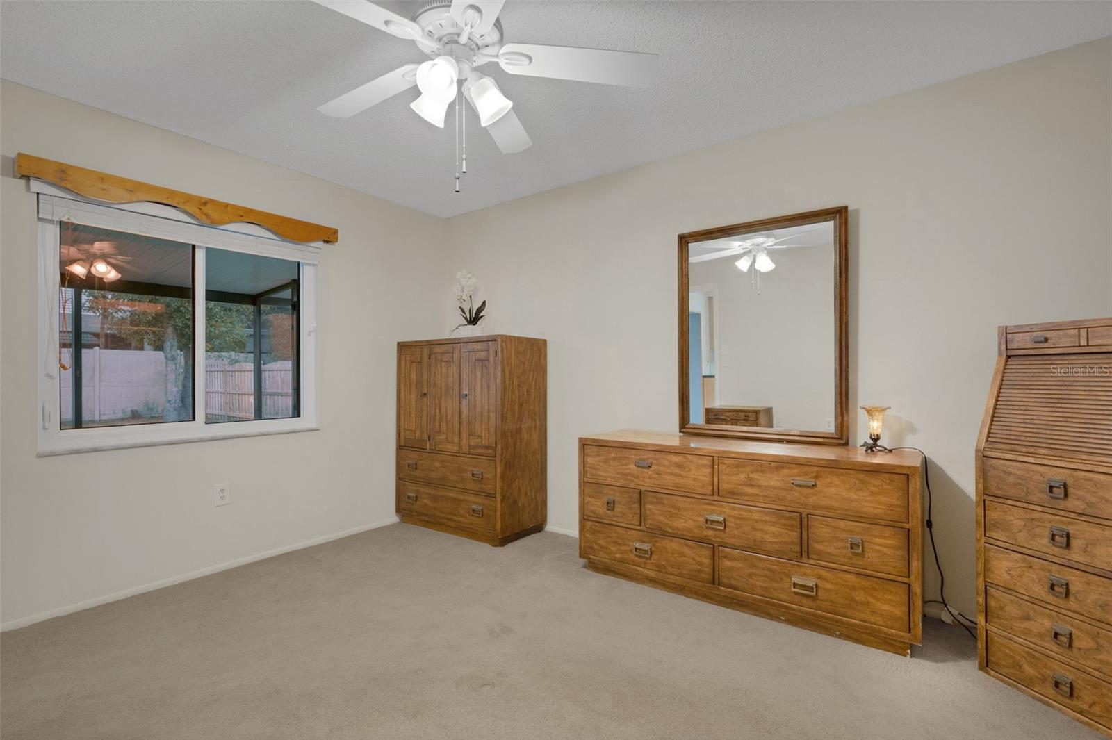 LAKE SARASOTA - Residential