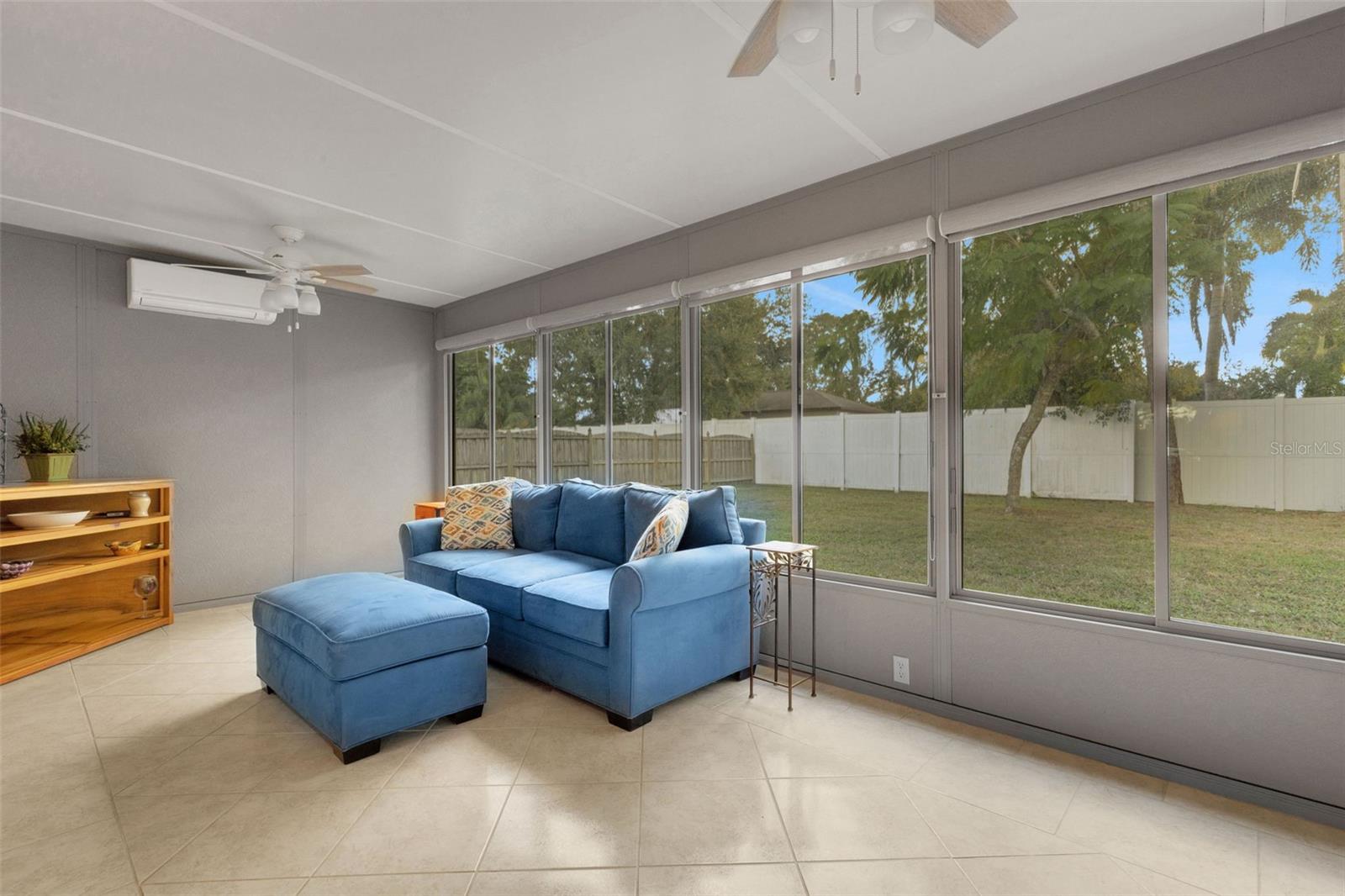 LAKE SARASOTA - Residential