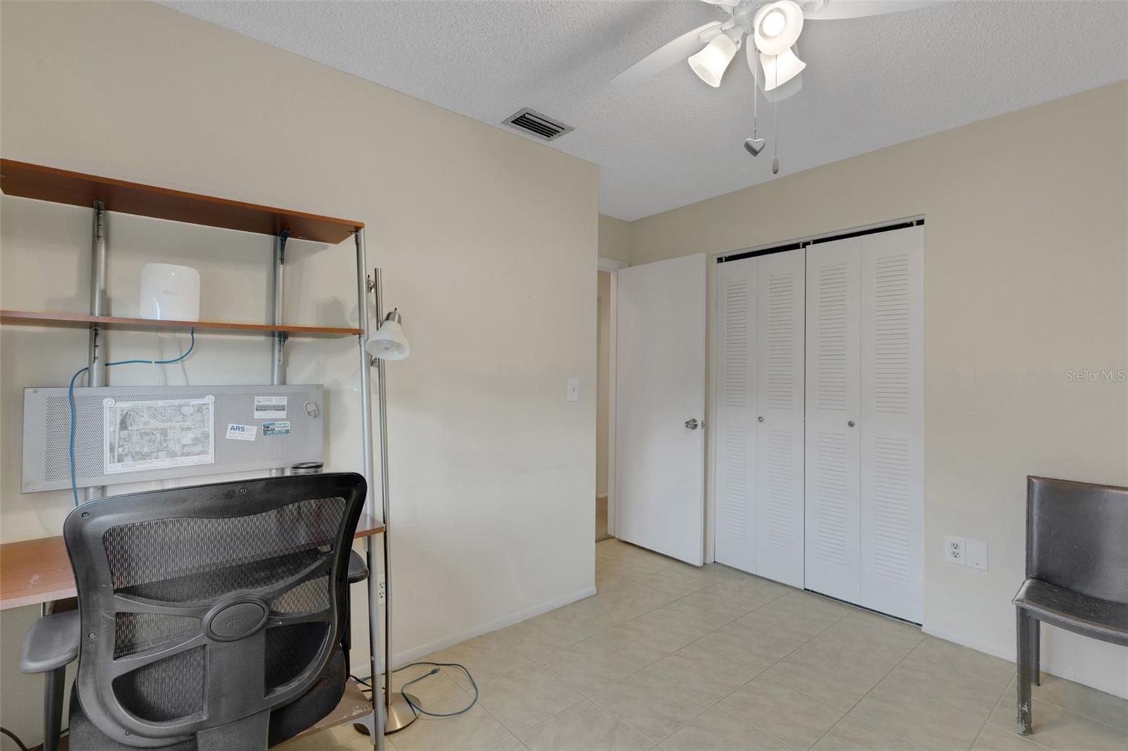 LAKE SARASOTA - Residential