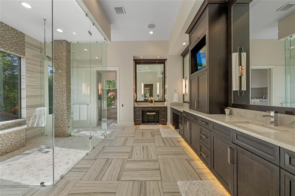 SEMINOLE WOODS 5 AC DEV - Residential