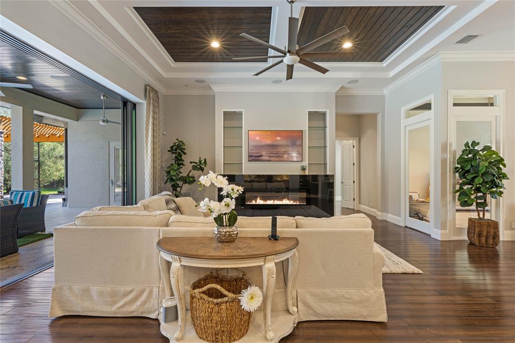 SEMINOLE WOODS 5 AC DEV - Residential