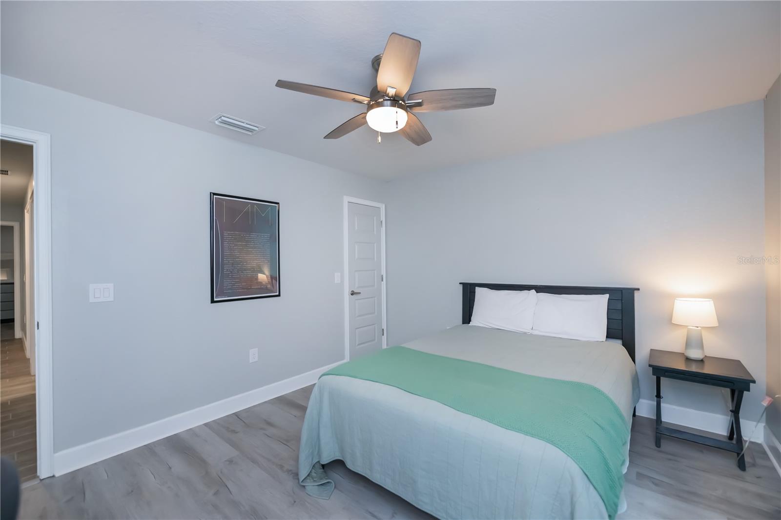 SOUTH VENICE - Residential