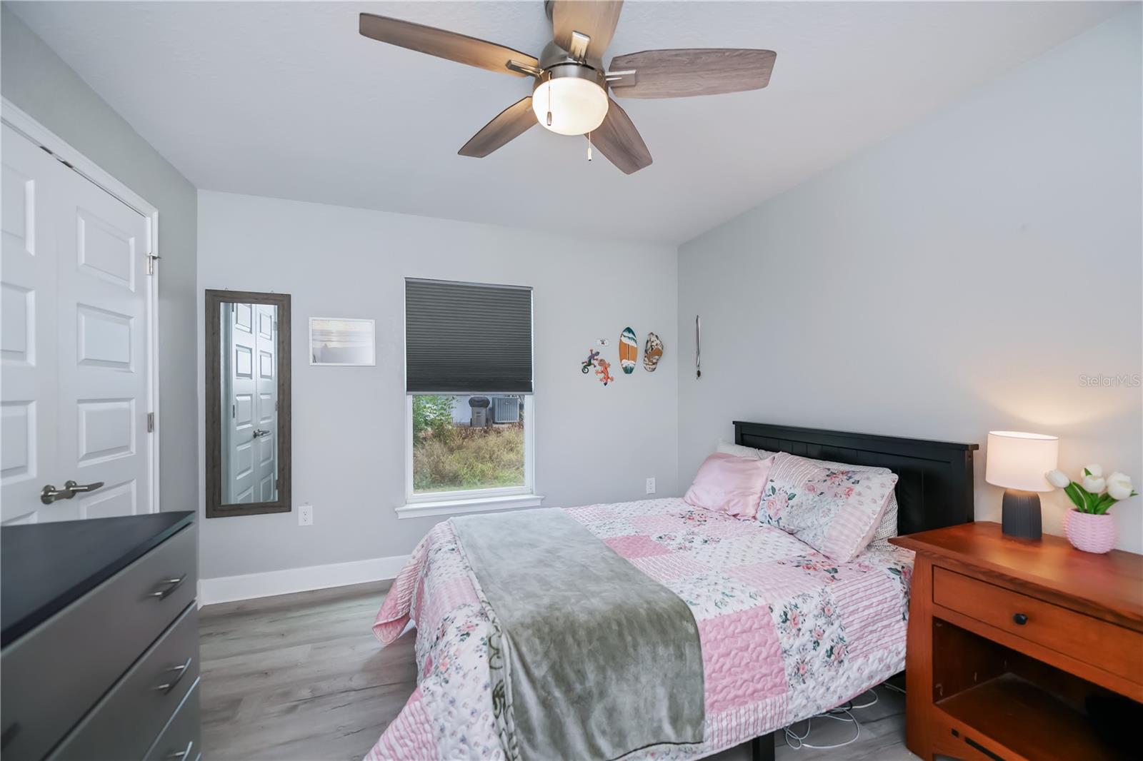 SOUTH VENICE - Residential