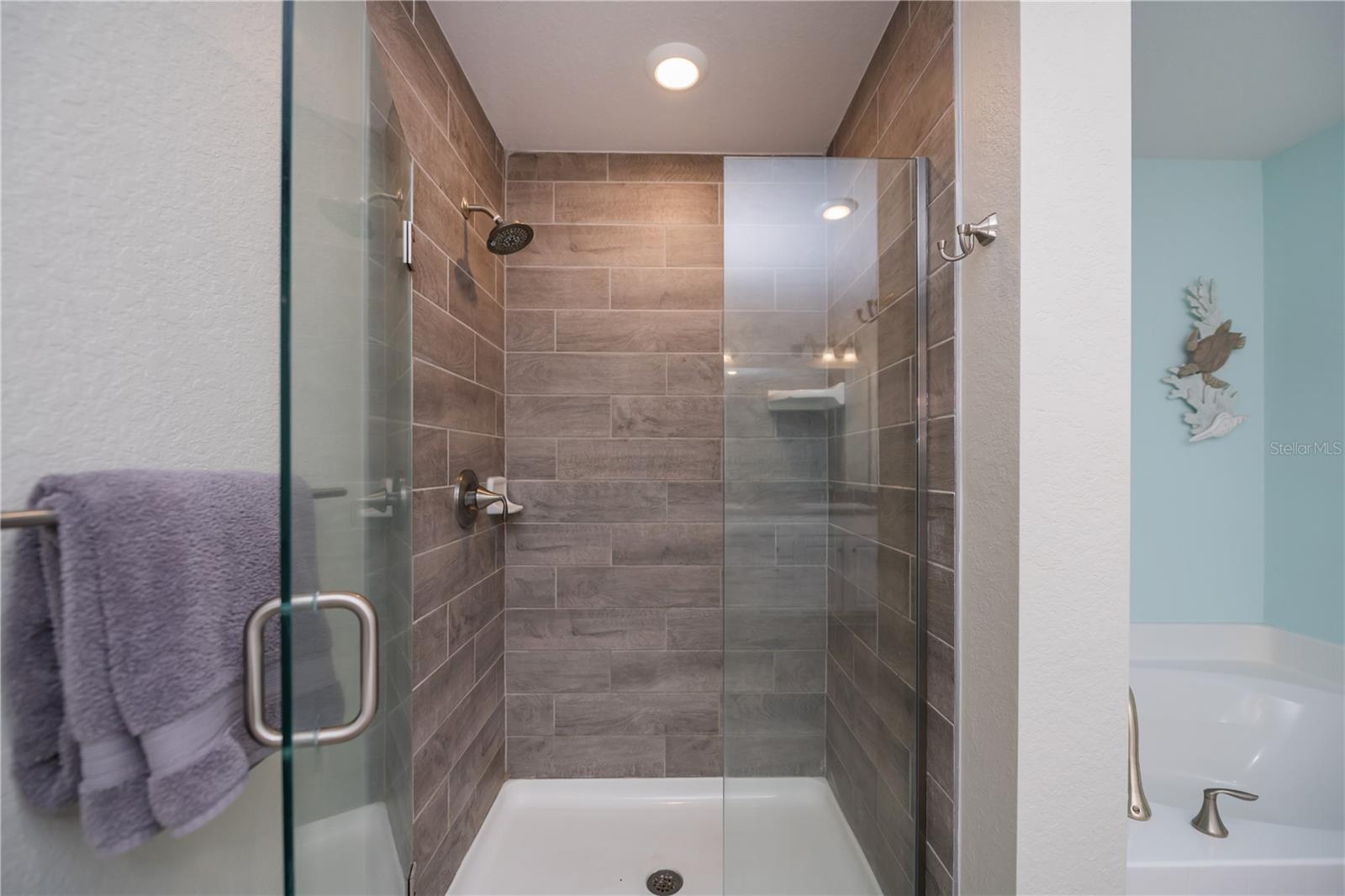 SOUTH VENICE - Residential