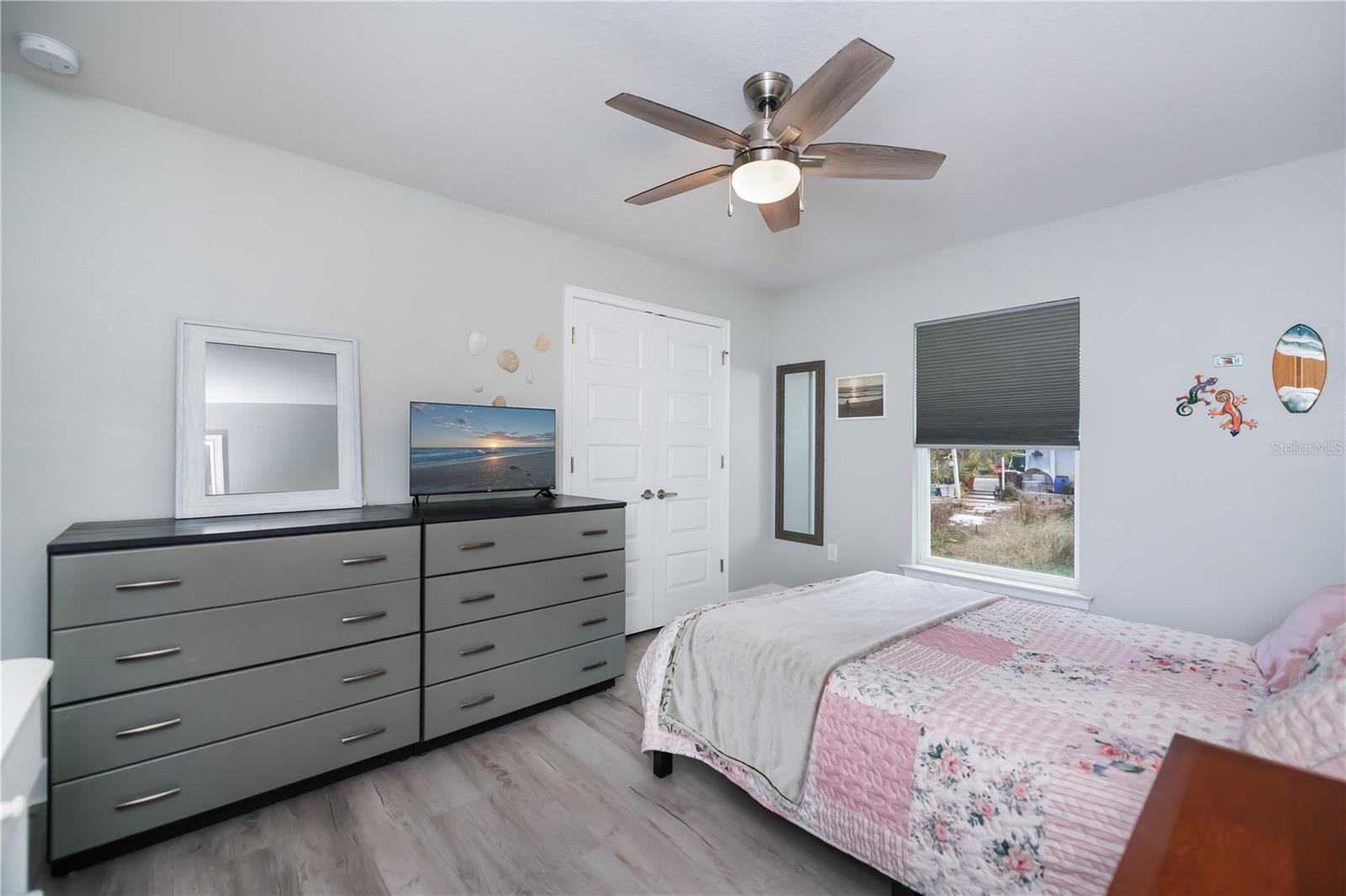 SOUTH VENICE - Residential