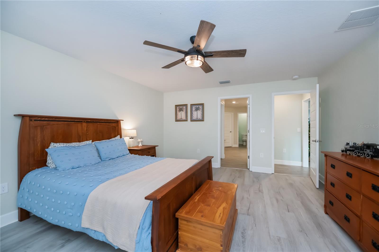 SOUTH VENICE - Residential