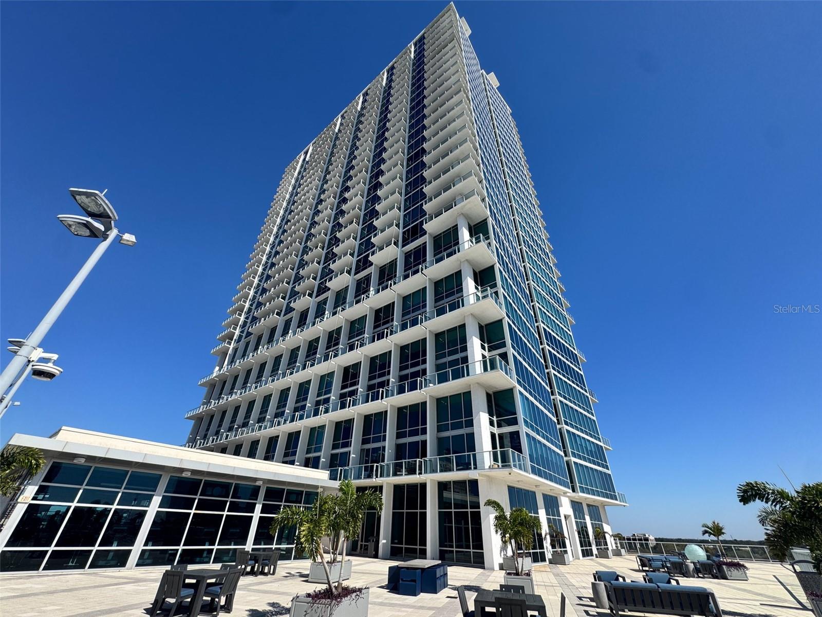 VUE/LK EOLA CONDO - Residential