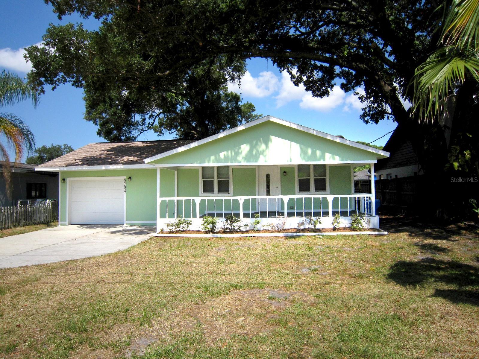 Photo 1 of 8 of 8204 N THATCHER AVENUE house