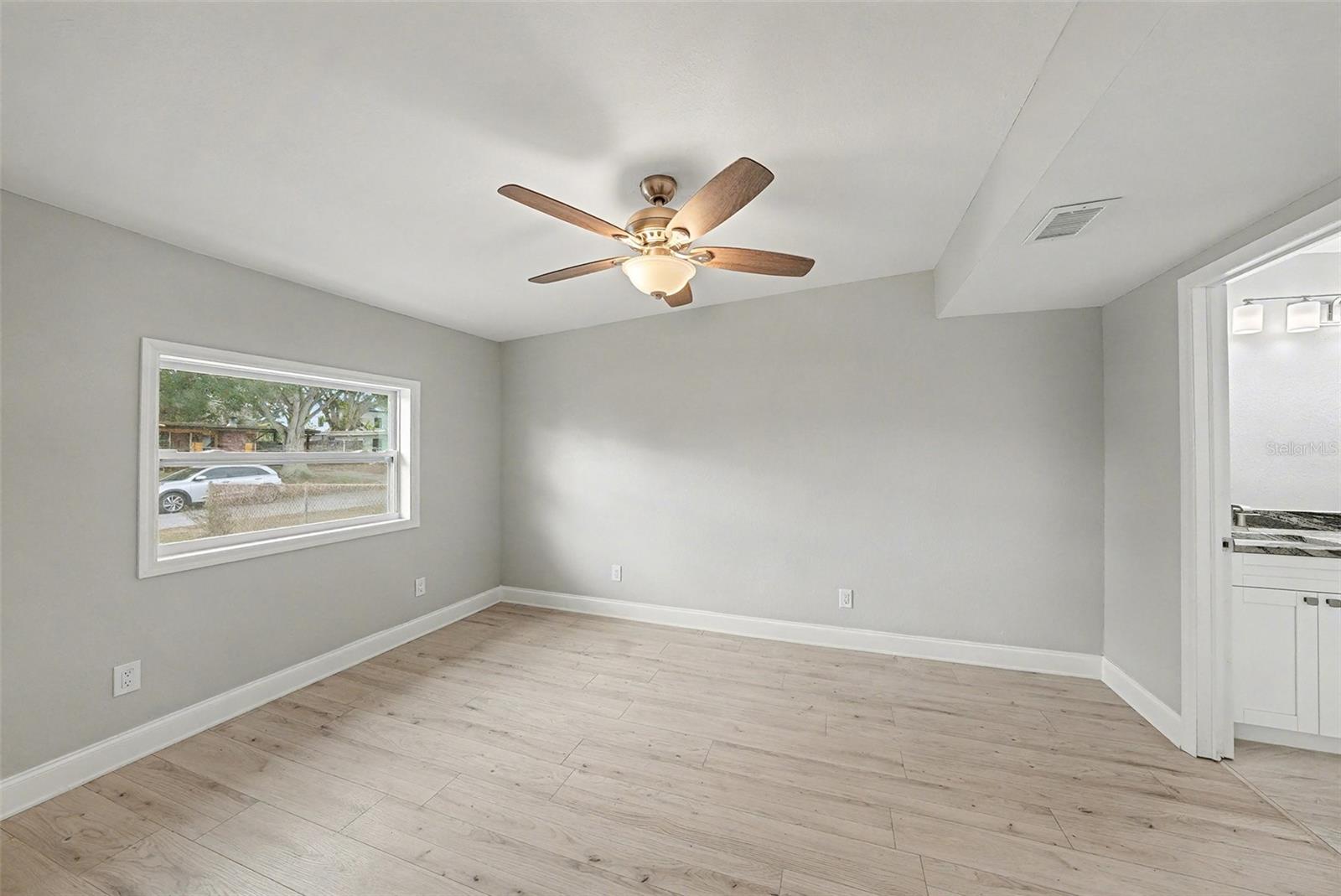 SUNSET GARDENS - Residential