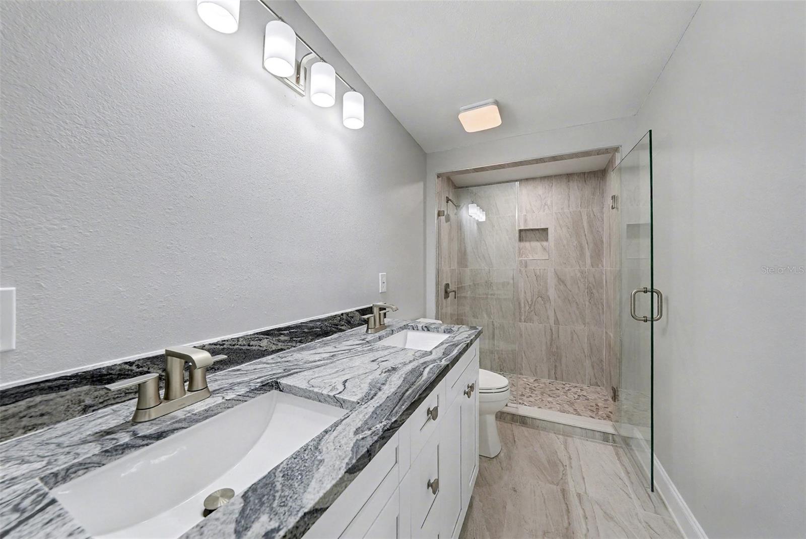 SUNSET GARDENS - Residential