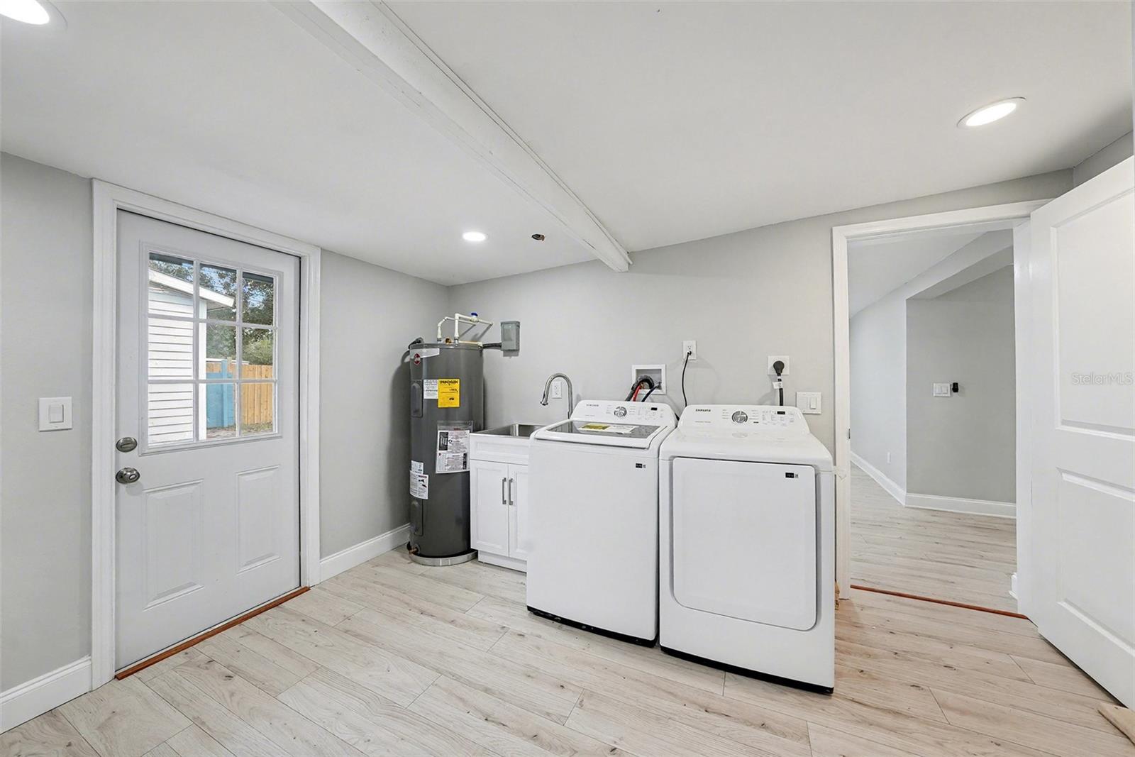 SUNSET GARDENS - Residential