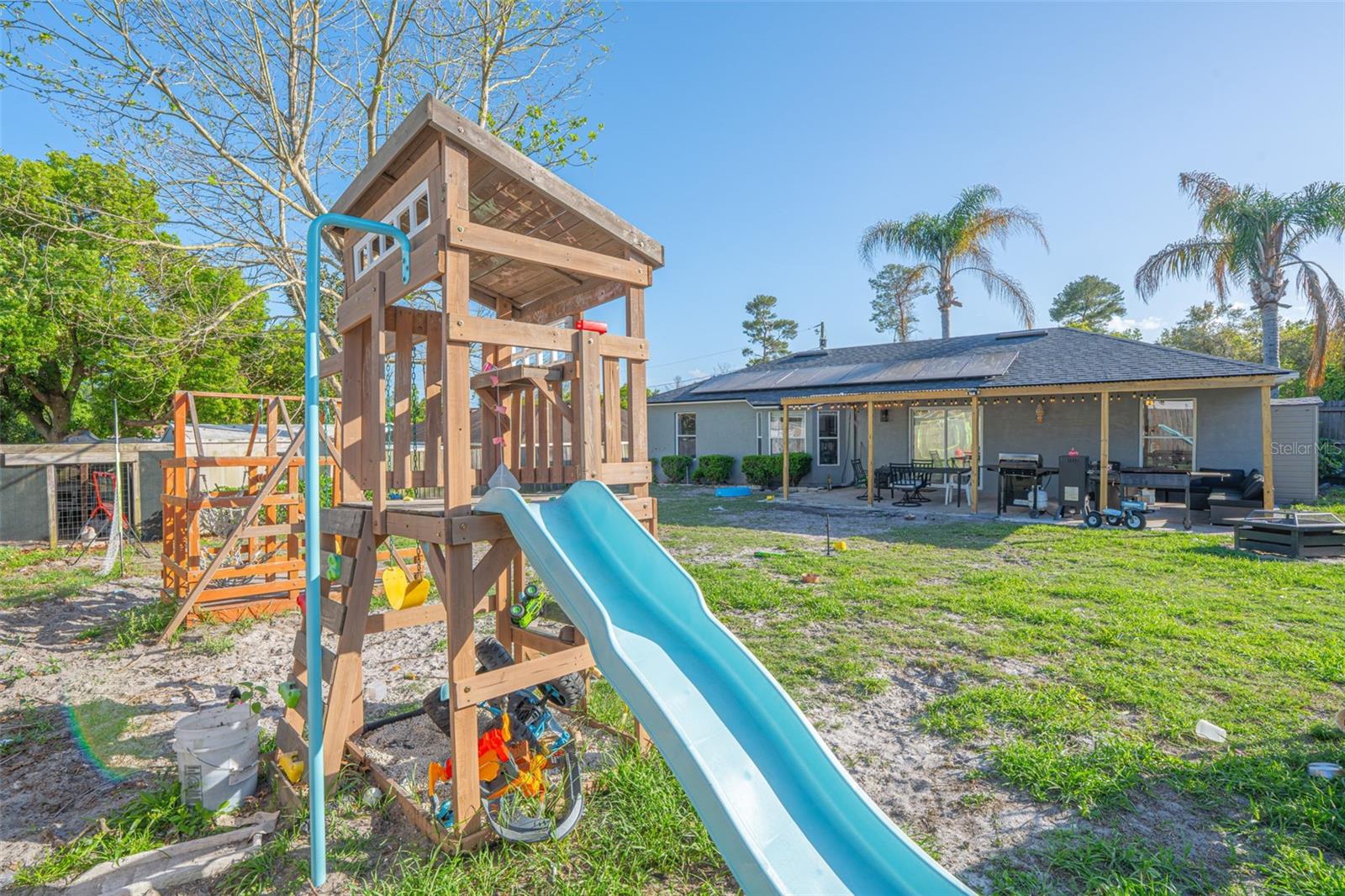 DELTONA LAKES UNIT 04 - Residential