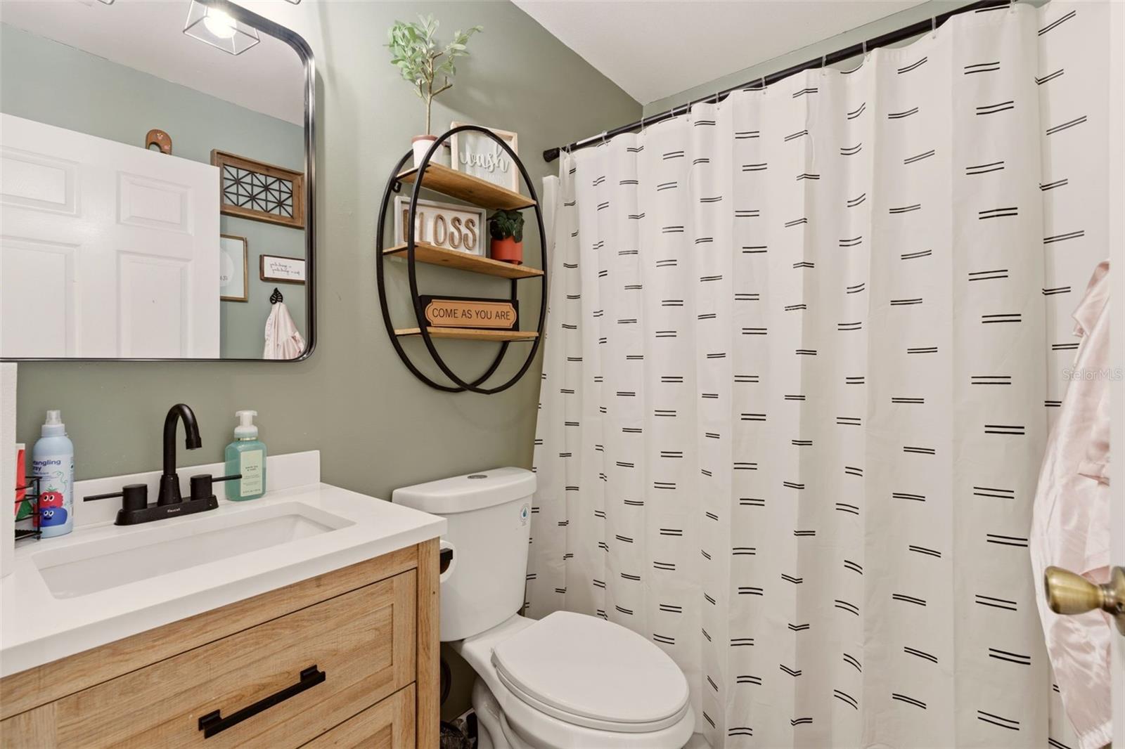 DELTONA LAKES UNIT 04 - Residential