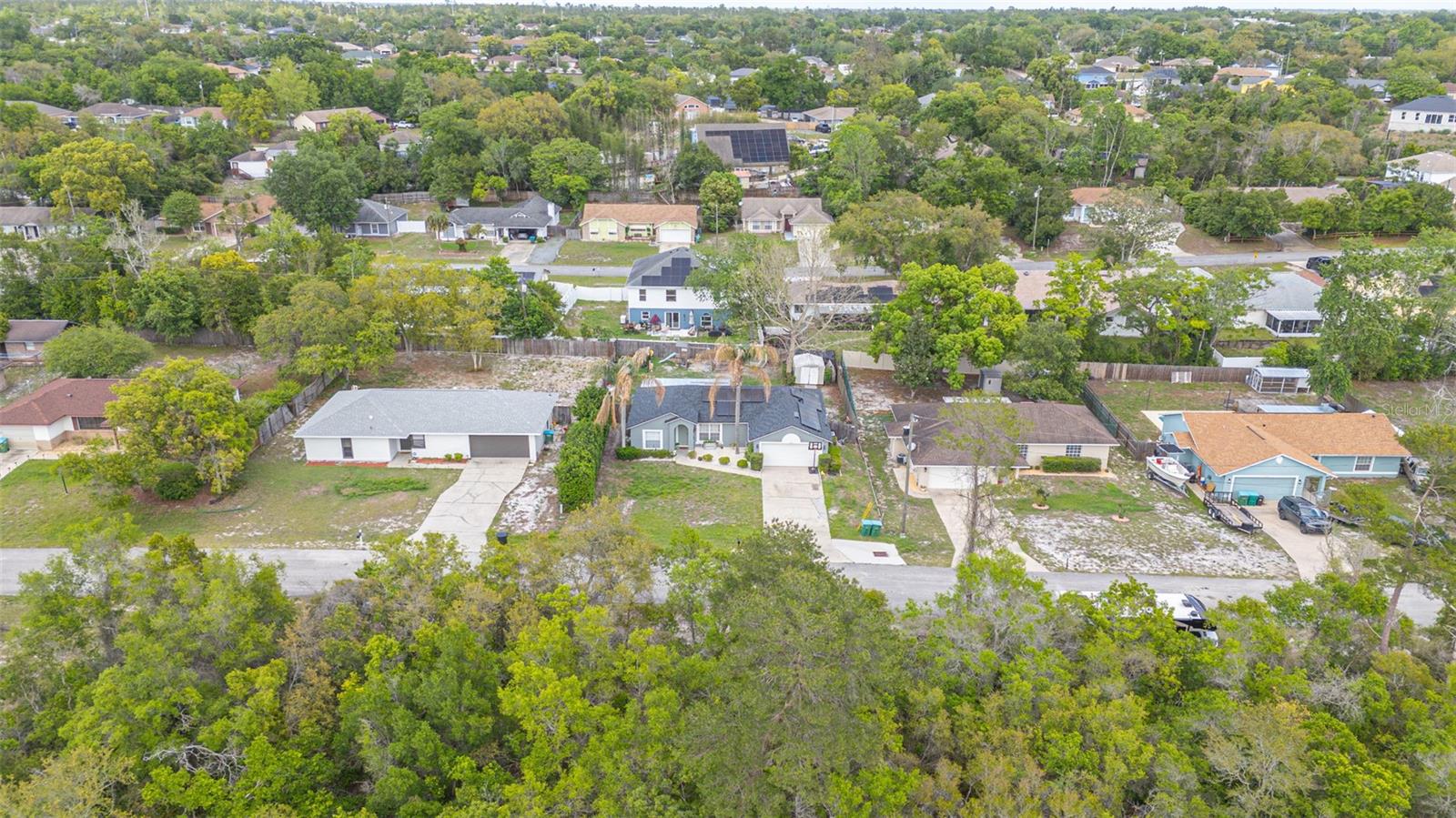 DELTONA LAKES UNIT 04 - Residential