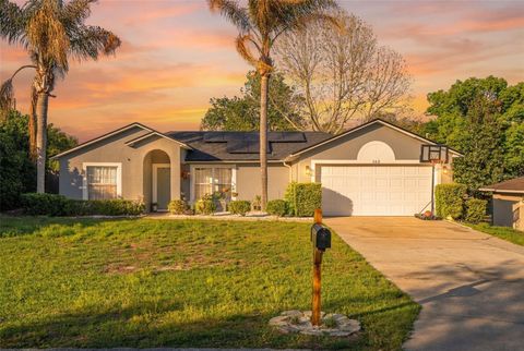 Photo of 562 Geraldine Drive, Deltona, FL 32725 (MLS # O6398260)