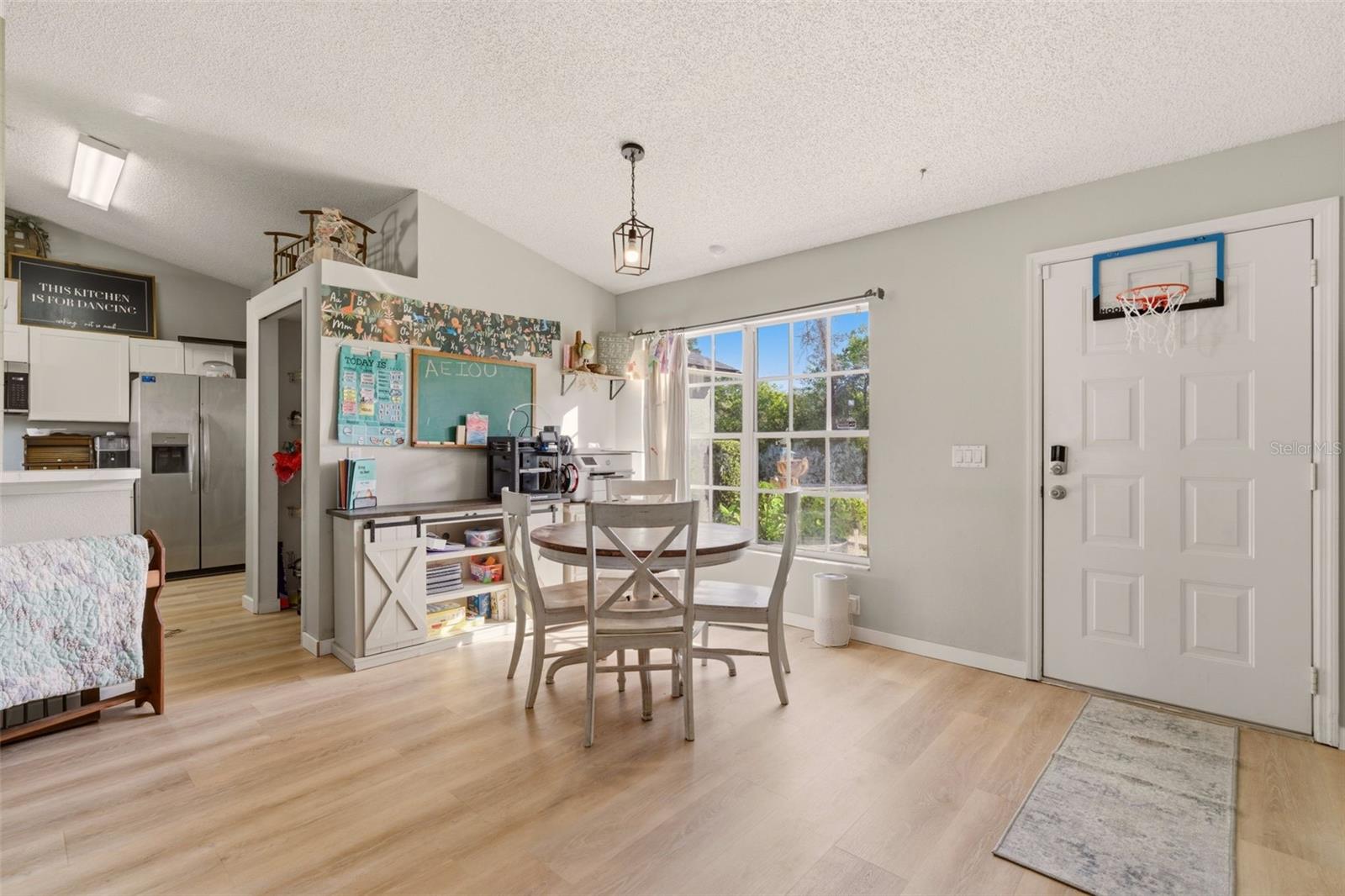 DELTONA LAKES UNIT 04 - Residential