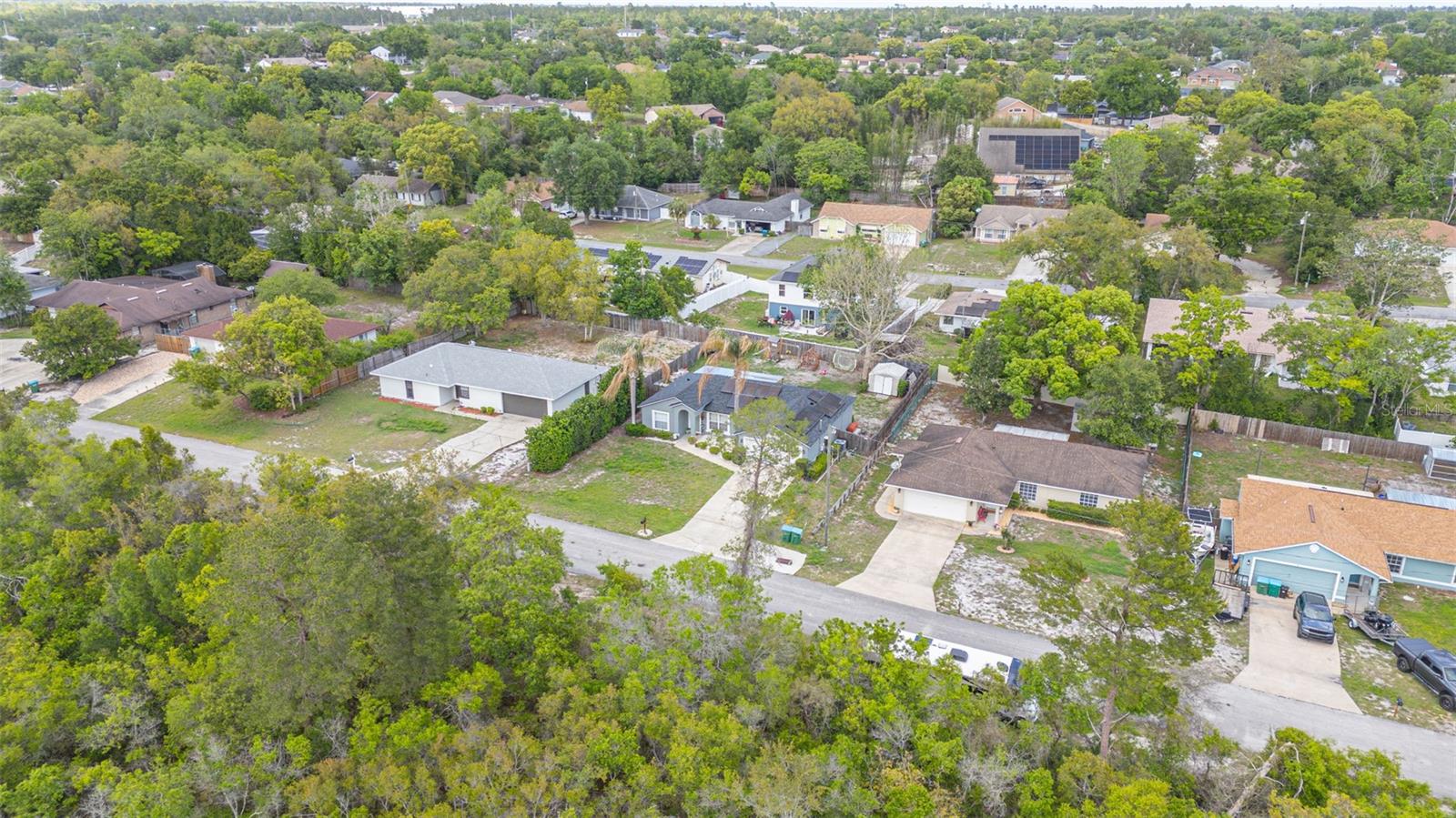 DELTONA LAKES UNIT 04 - Residential