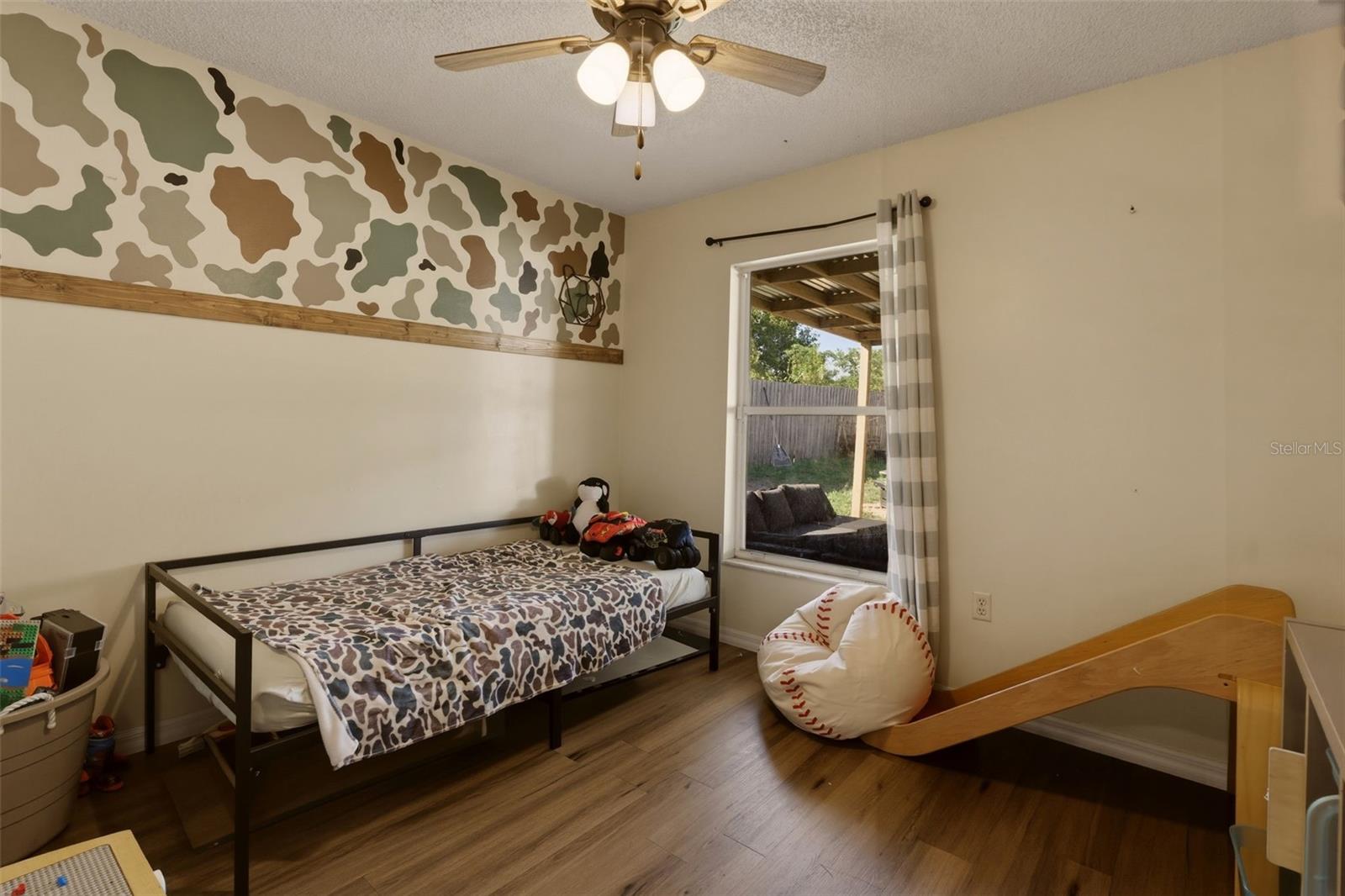 DELTONA LAKES UNIT 04 - Residential