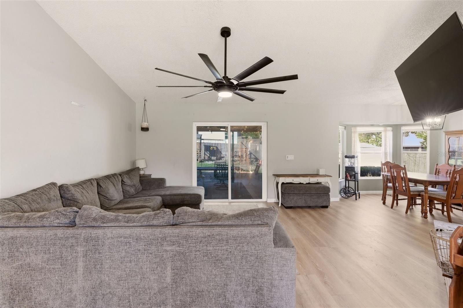 DELTONA LAKES UNIT 04 - Residential