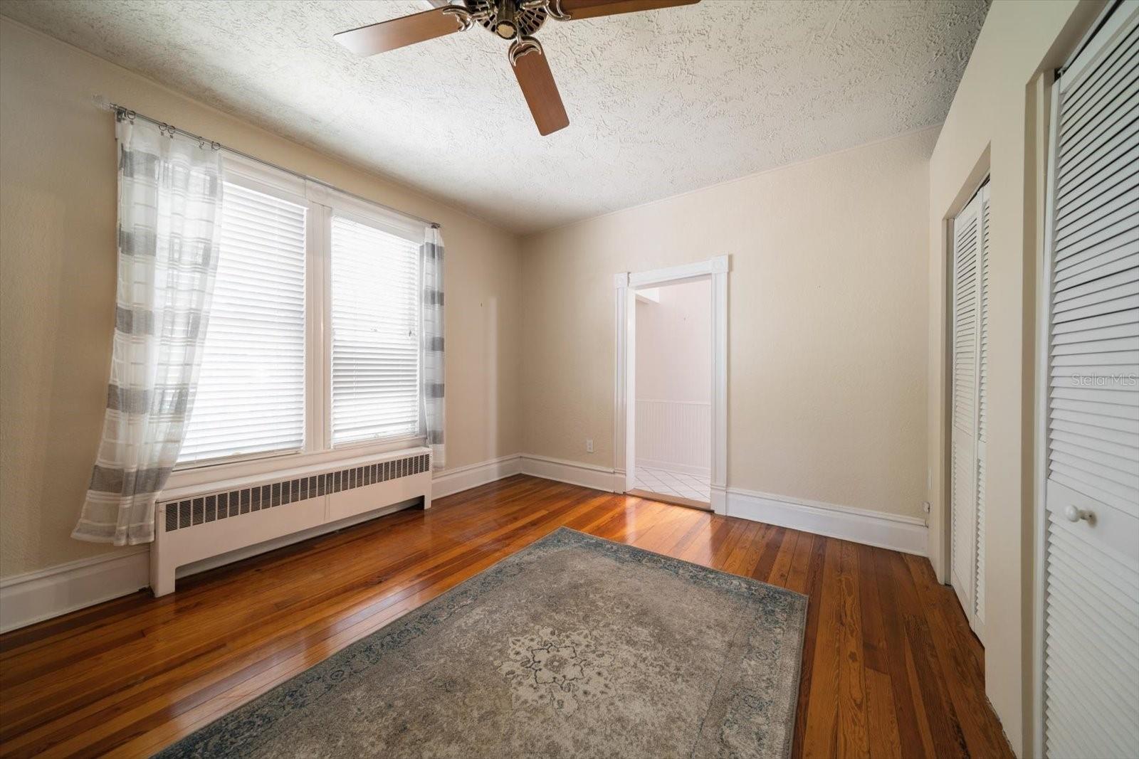 DUNEDIN TOWN OF - Residential