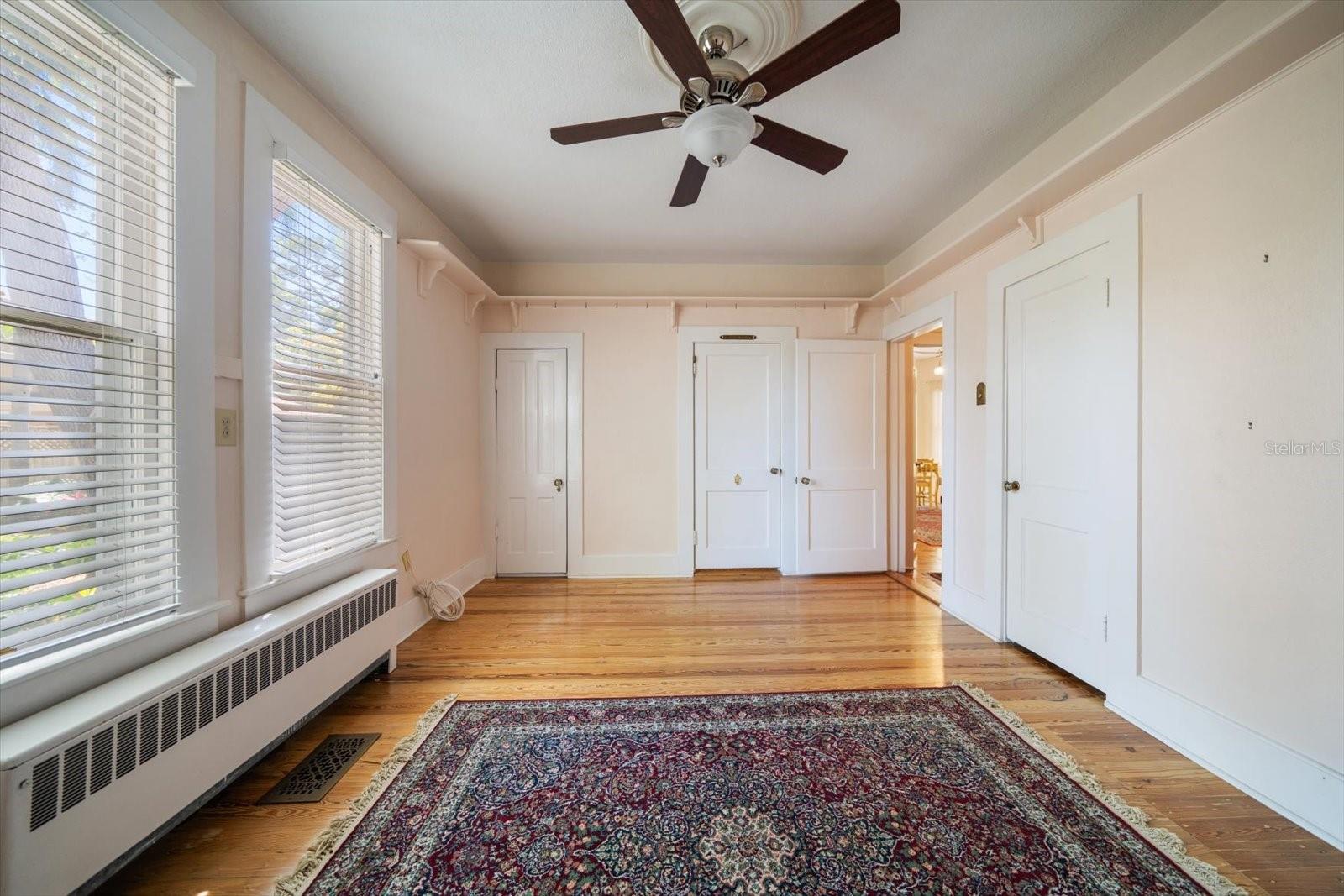 DUNEDIN TOWN OF - Residential