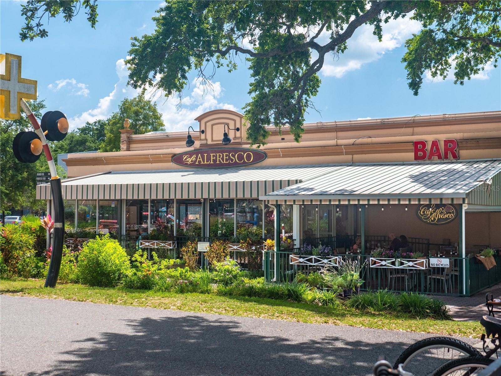 DUNEDIN TOWN OF - Residential