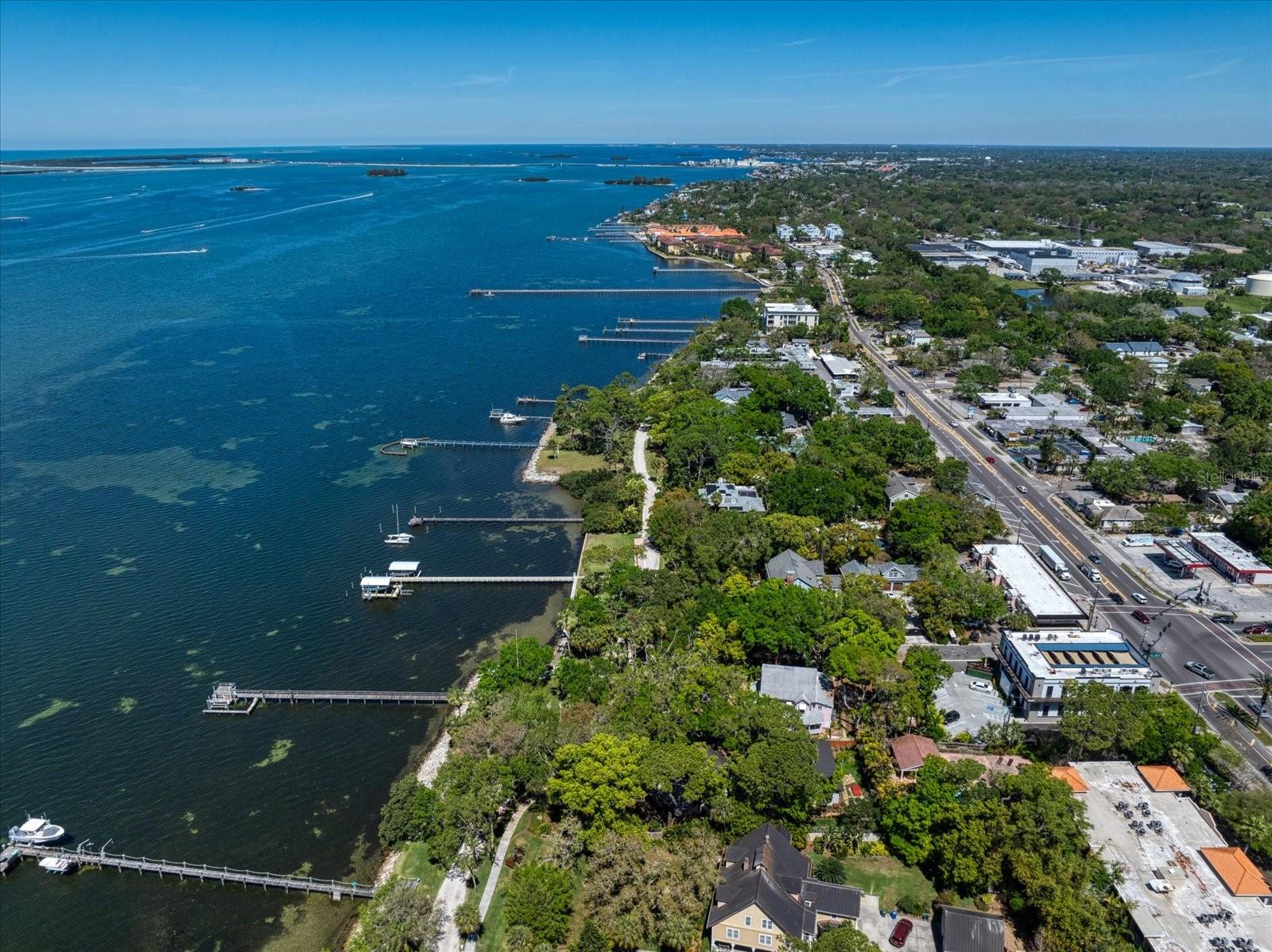 DUNEDIN TOWN OF - Residential