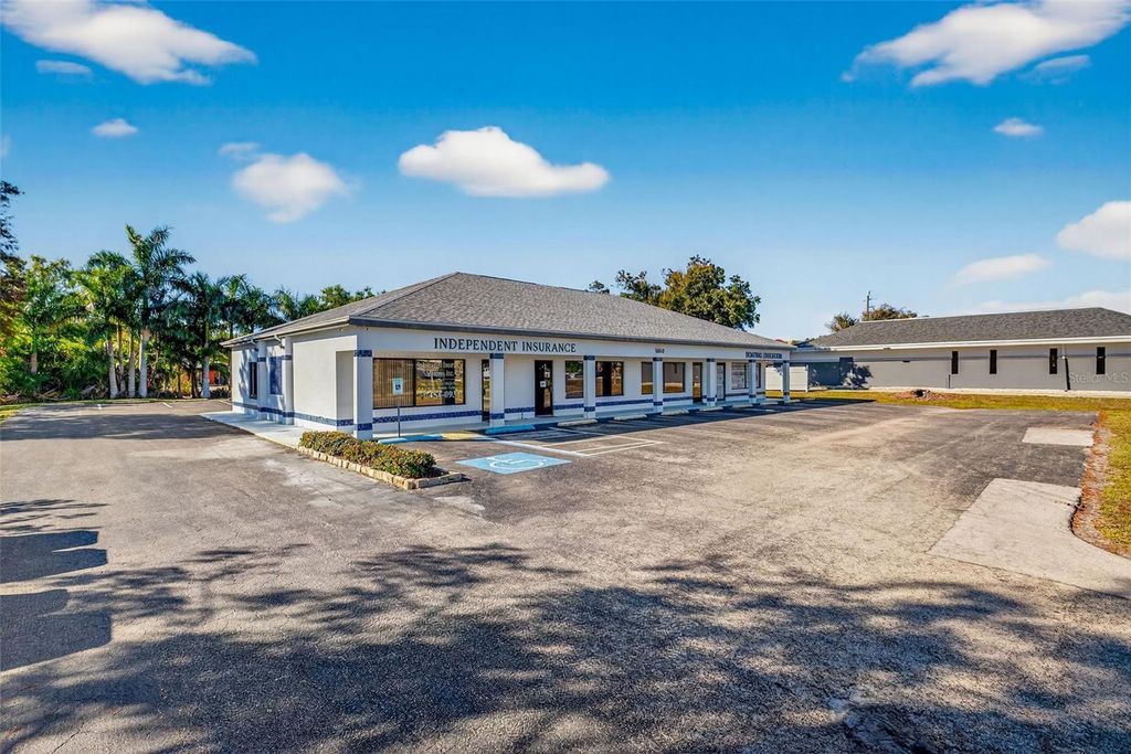 Photo of 16048 San Carlos Boulevard, Fort Myers, FL 33908 (MLS # TB8465379)