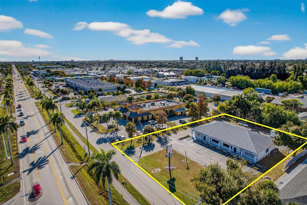 Photo of 16048 San Carlos Boulevard, Fort Myers, FL 33908 (MLS # TB8465379)