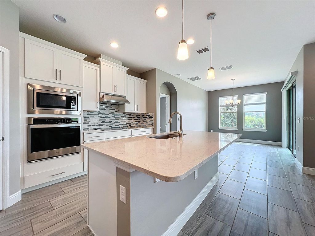 Photo of 9723 Lost Creek Drive, Winter Garden, FL 34787 (MLS # O6359309)