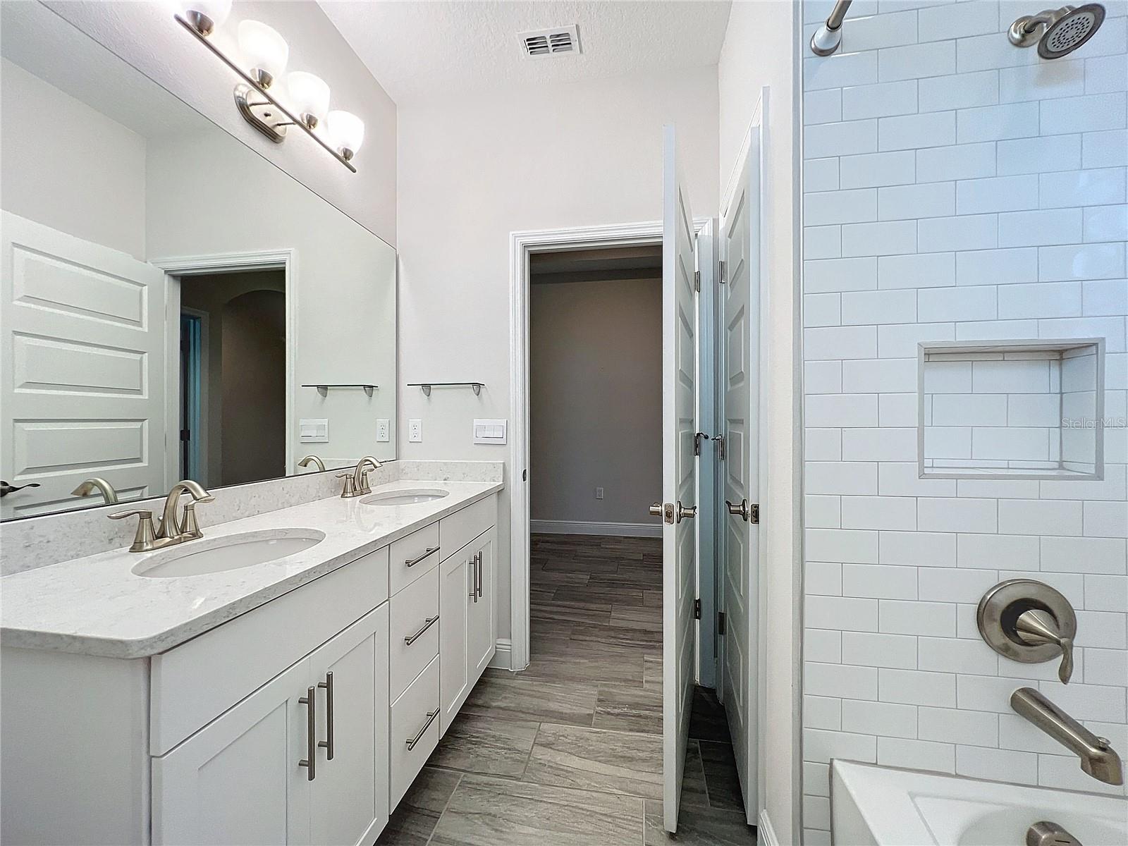 WATERLEIGH - Residential