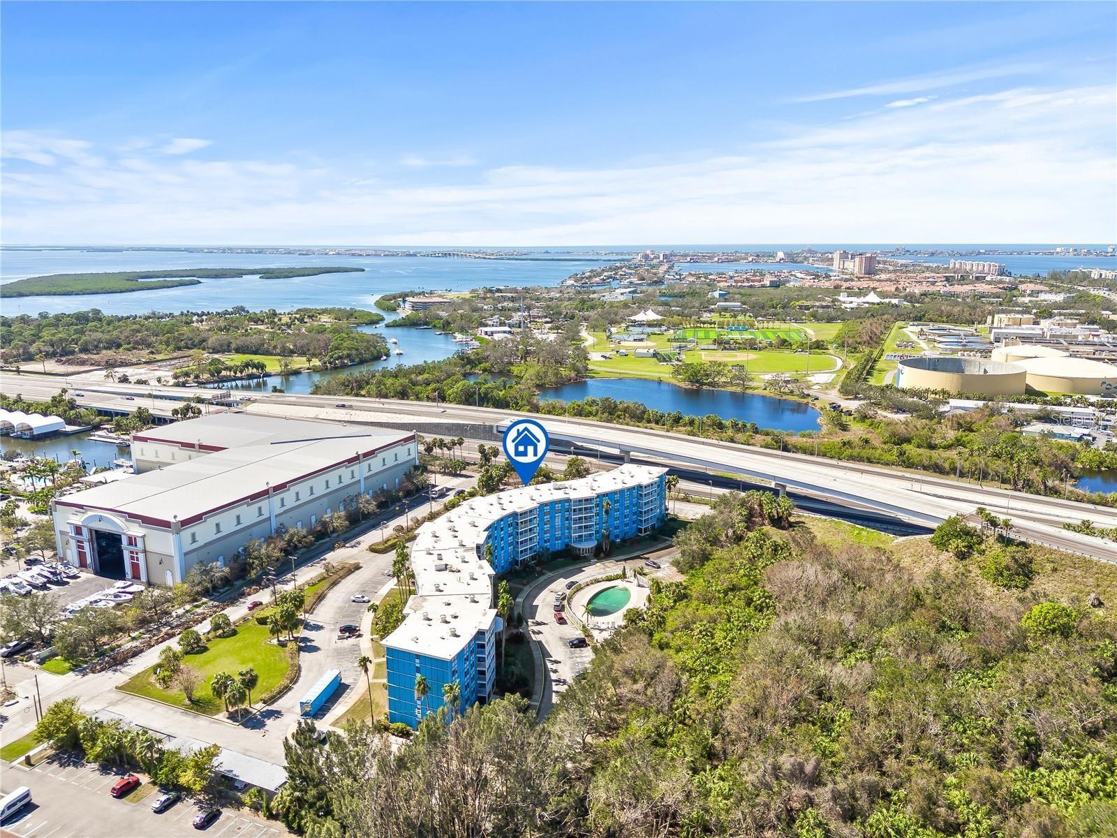 WAVE THE CONDO - Residential Lease