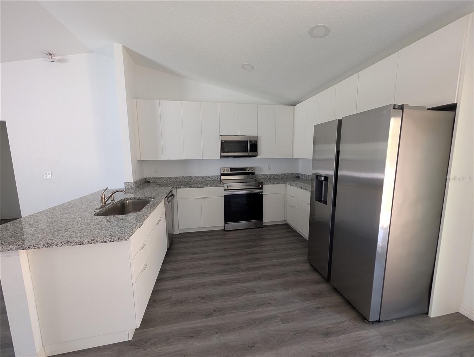 CITRUS SPGS UNIT 0 - Residential