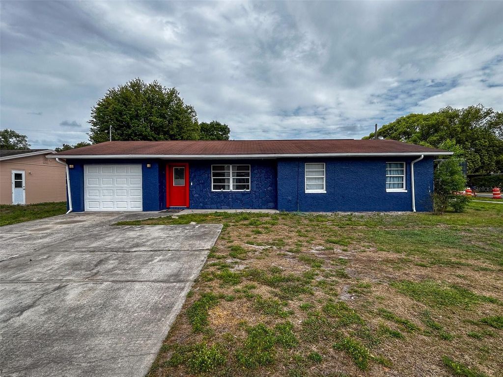 Photo of 39219 5th Avenue, Zephyrhills, FL 33542 (MLS # W7884422)
