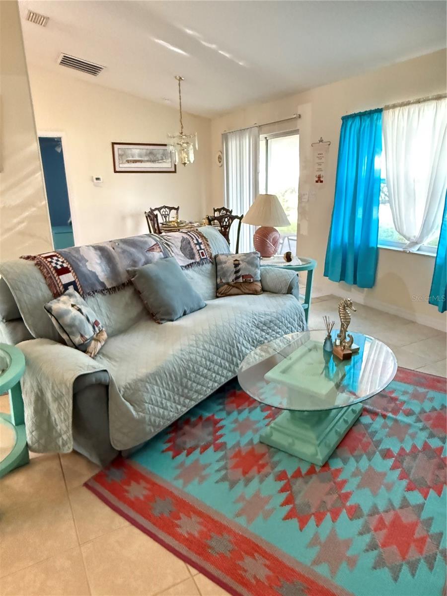 FOREST GROVE BUS CENTER - Residential Lease