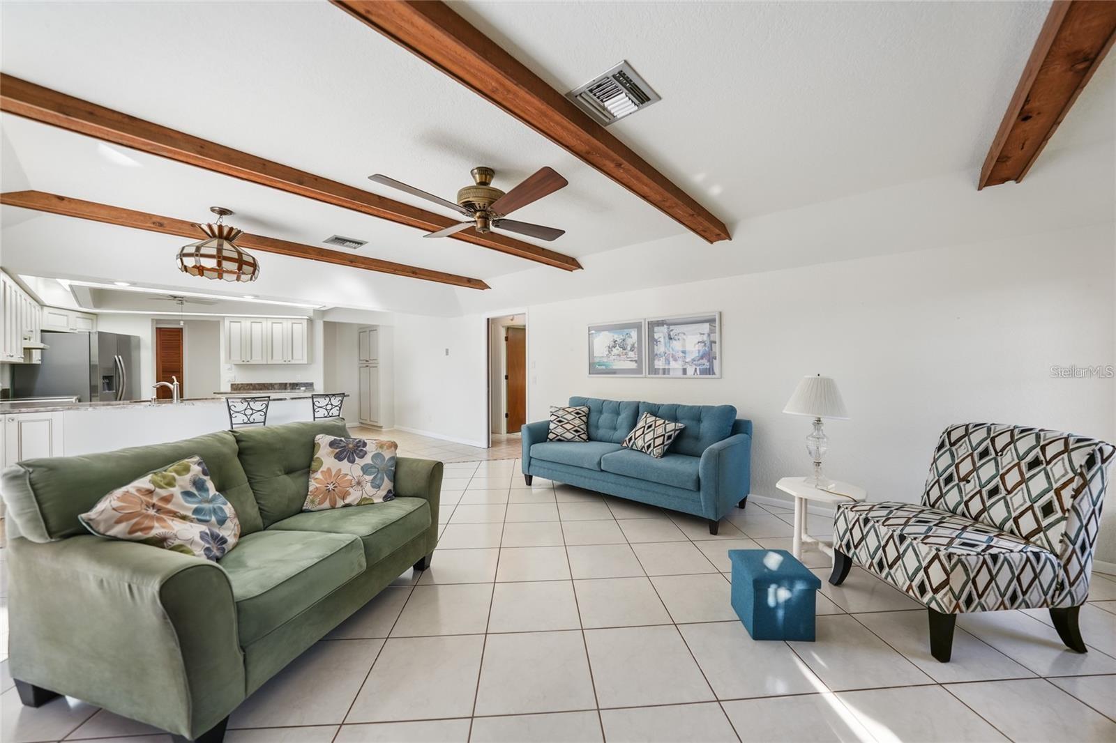 PRAIRIE CREEK PARK - Residential