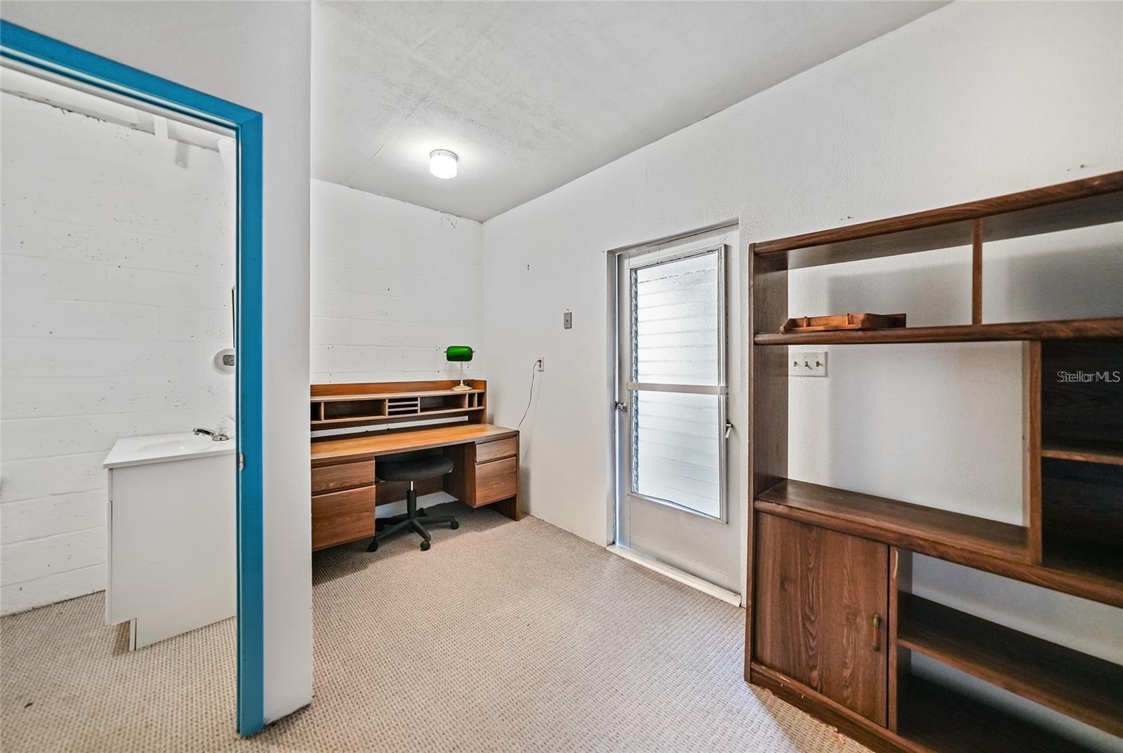 PRAIRIE CREEK PARK - Residential