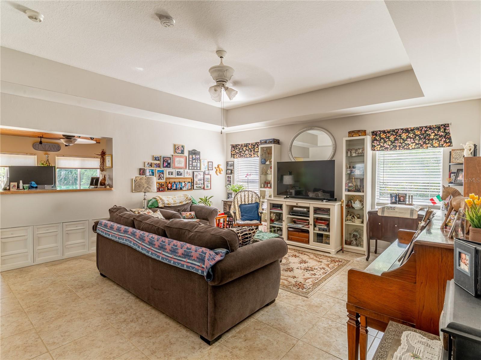 OAK HILL ESTATES - Residential