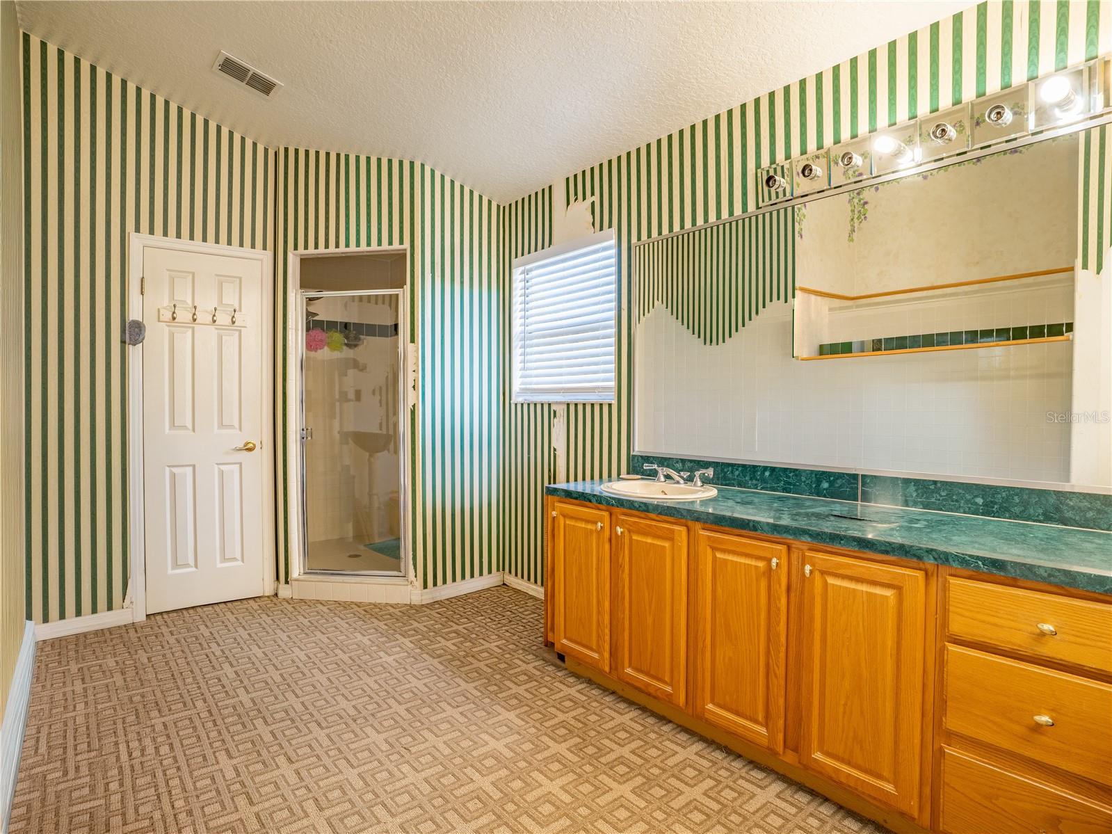 OAK HILL ESTATES - Residential