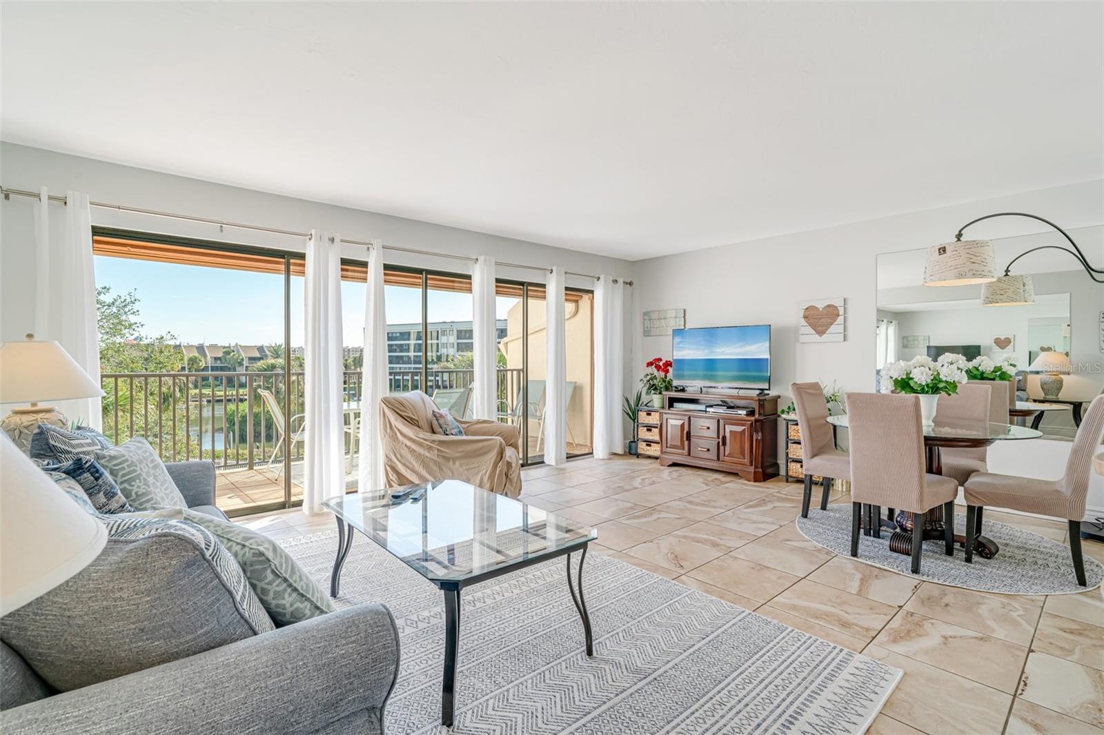 MIDNIGHT COVE II - Residential