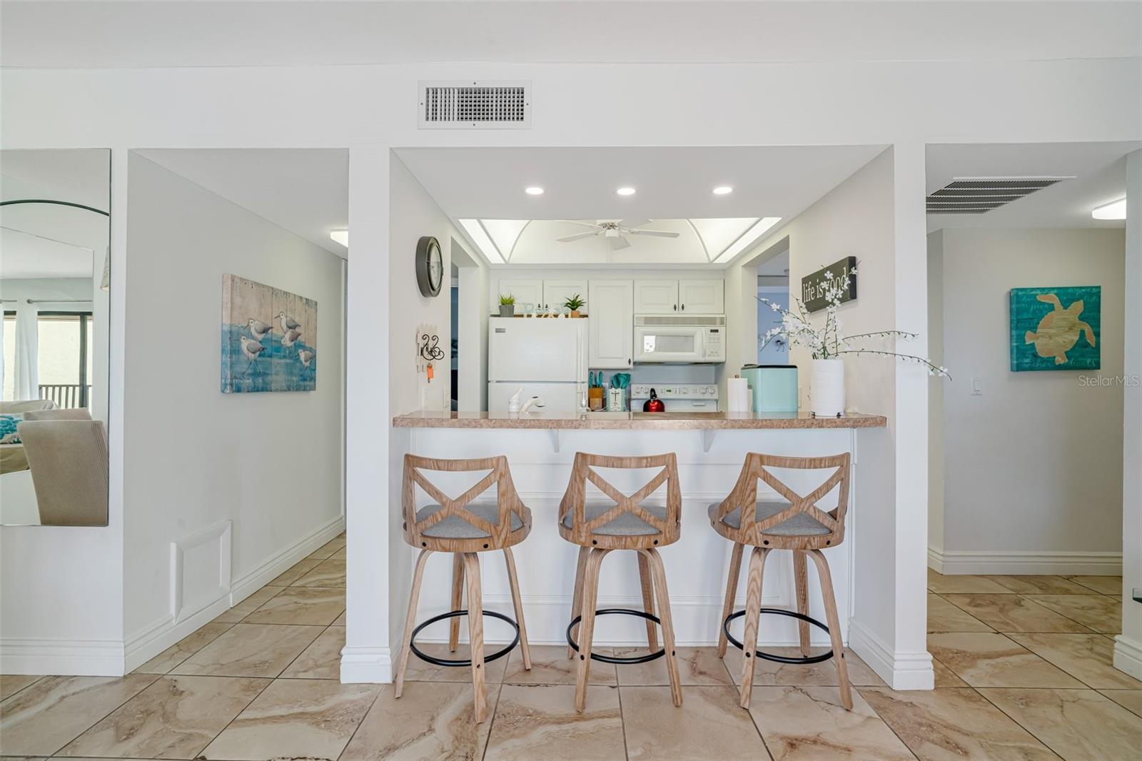 MIDNIGHT COVE II - Residential