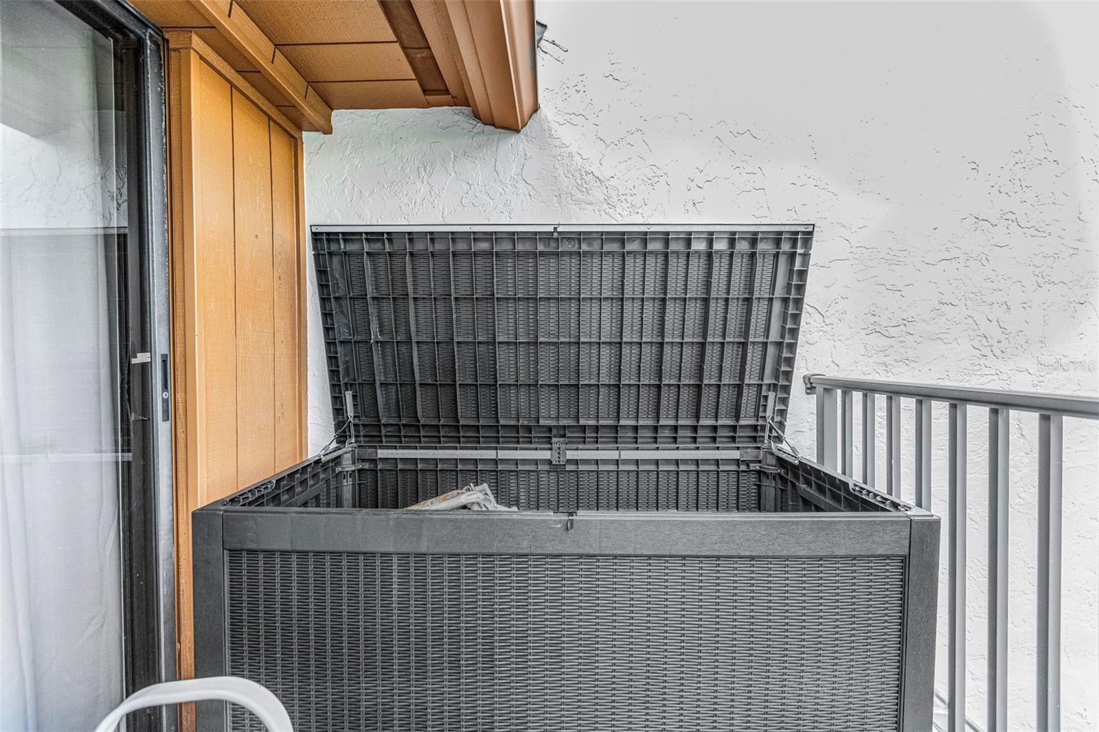 MIDNIGHT COVE II - Residential